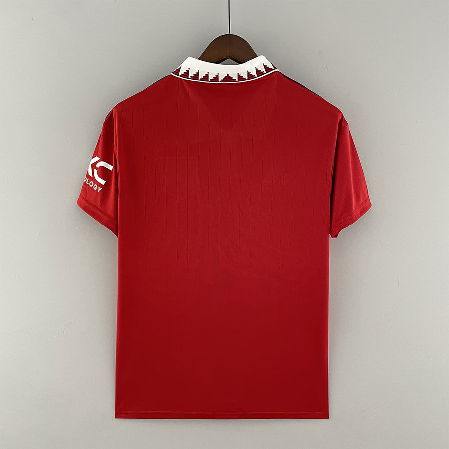 22-23 Manchester United Retro Player version Short-sleeved Jersey