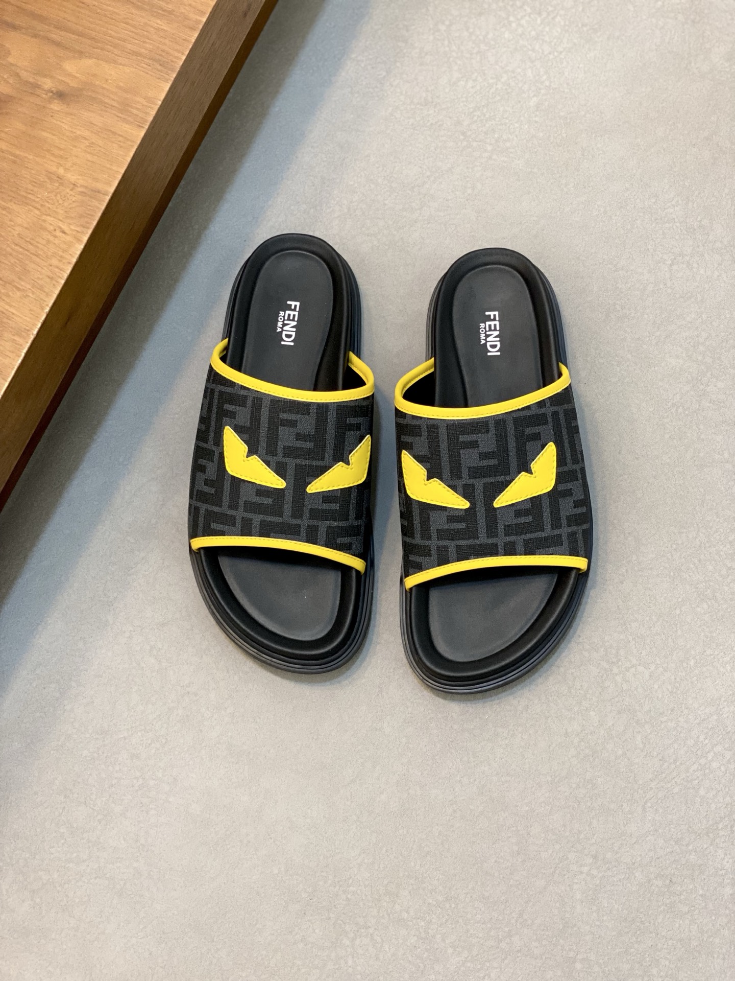 Fendi Men's Sandal