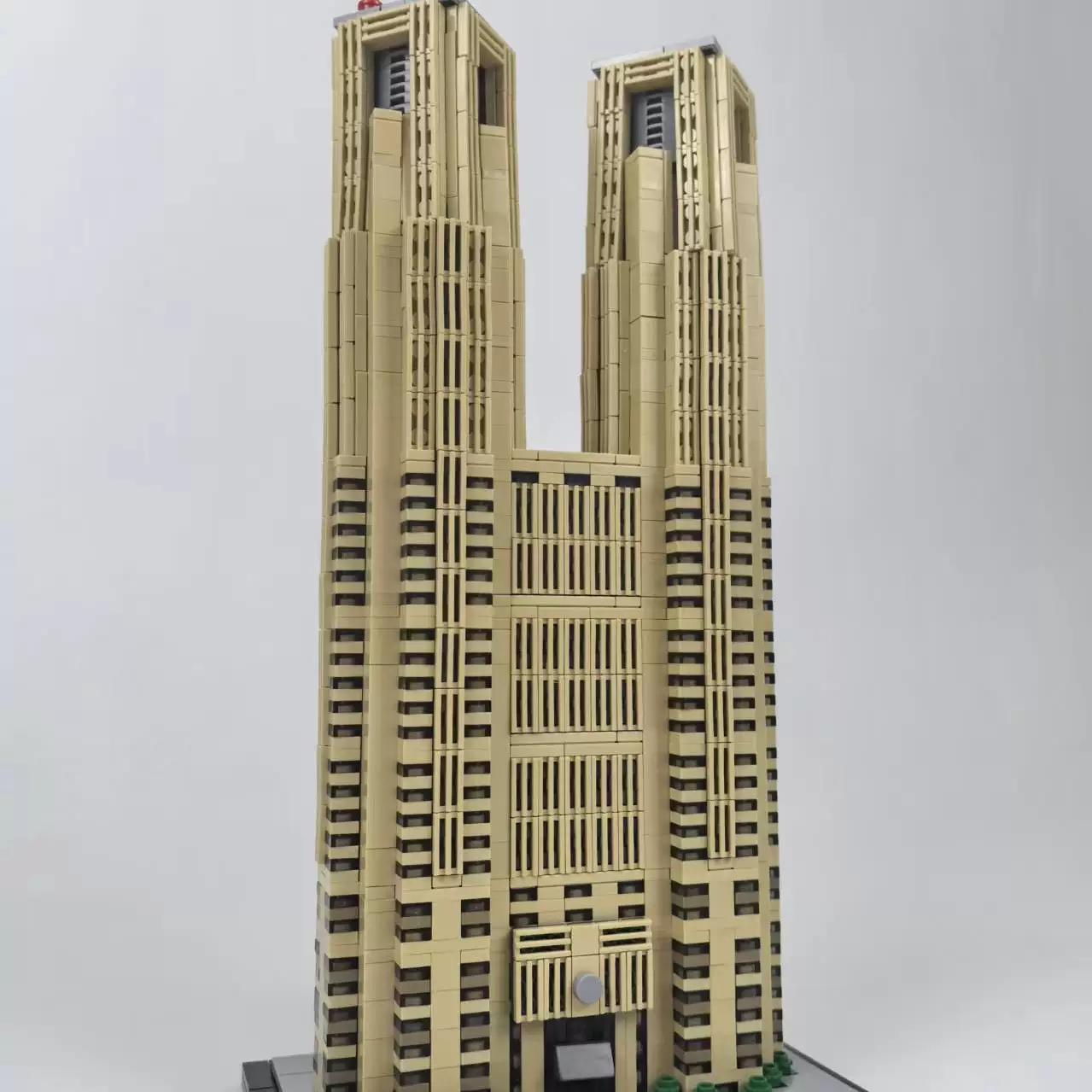 MOC 153517 - Tokyo Metropolitan Government Building 1:800 Scale
