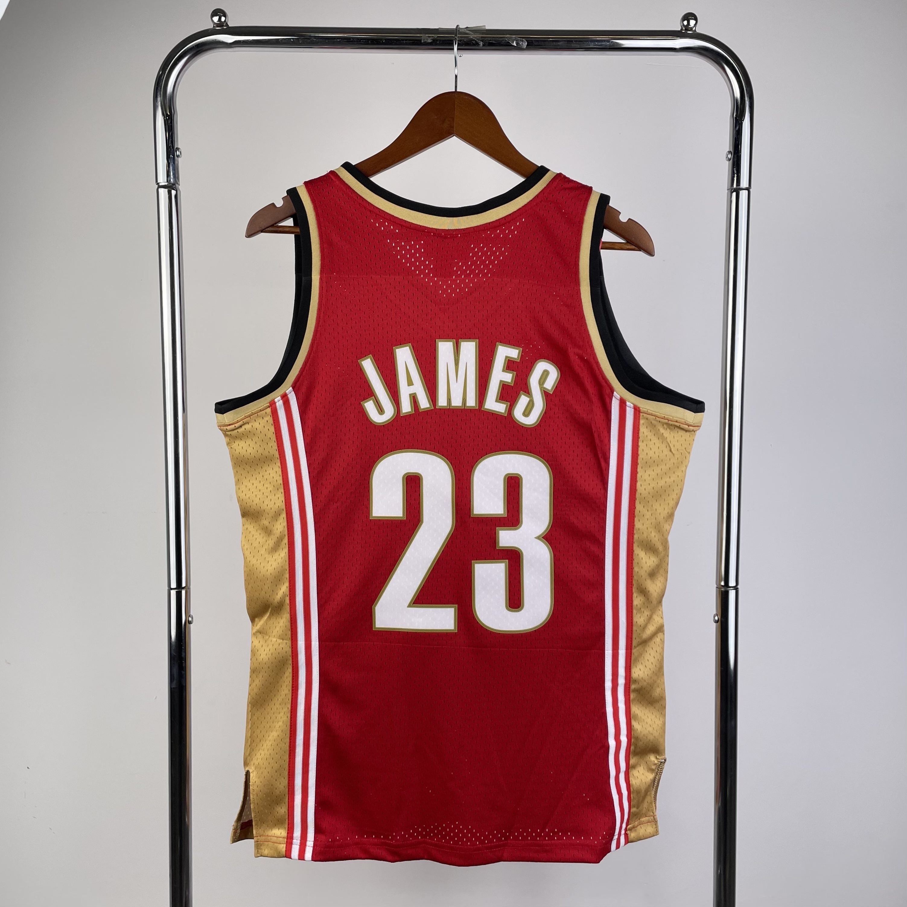 MN Heat-Pressed Retro Jersey: SW Cavaliers 03/04 Season, Red, No. 23, LeBron James