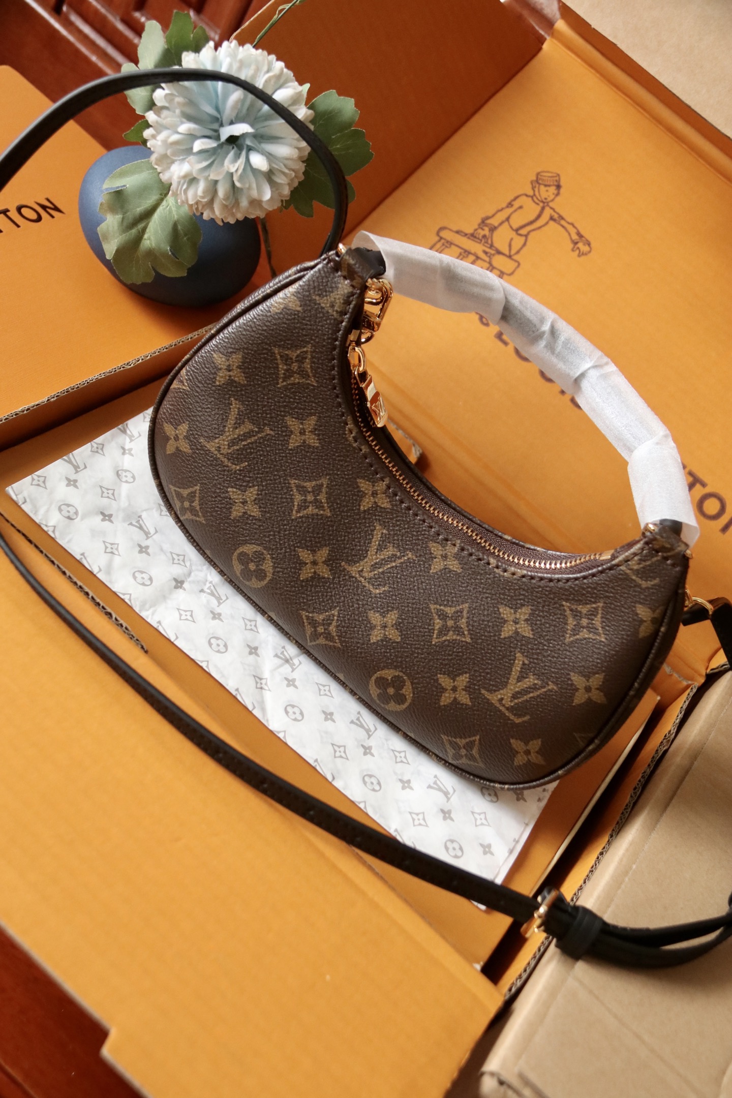 Louis Vuitton LV Bags  Catchy Monogram M25223(10A Mirror Version)
