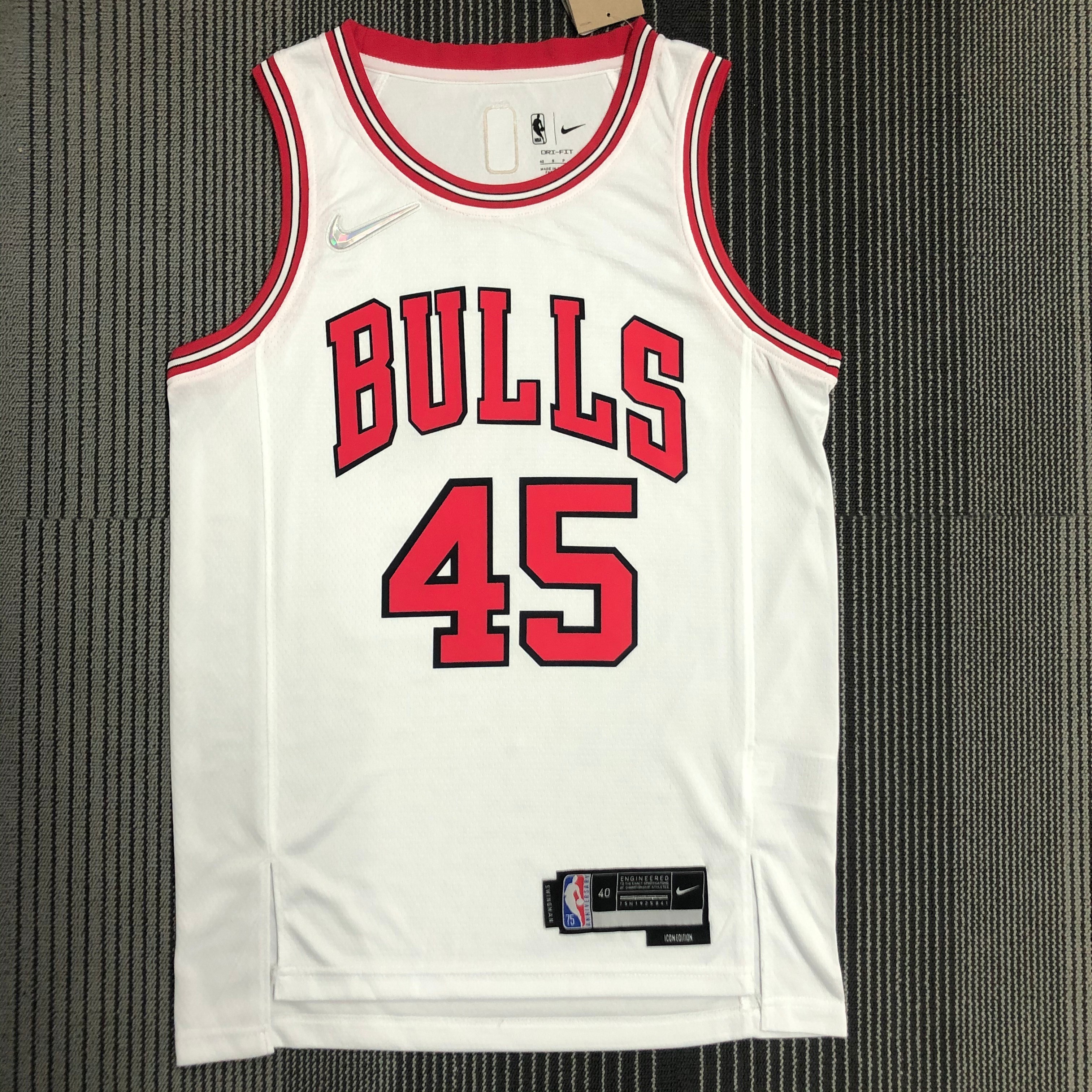 75th Anniversary Chicago Bulls White Edition No.45 Jordan