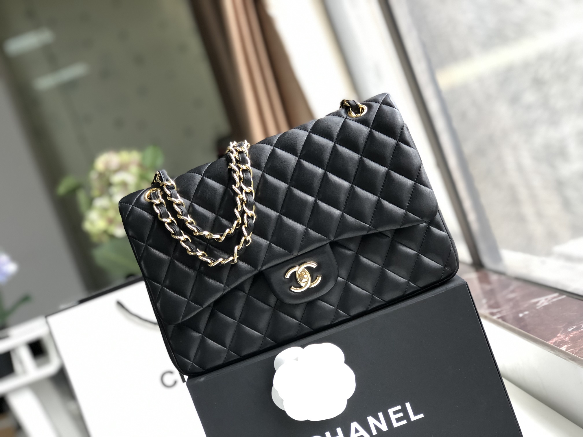 Chanel Large Classic Handbag in Black Lambskin leather
