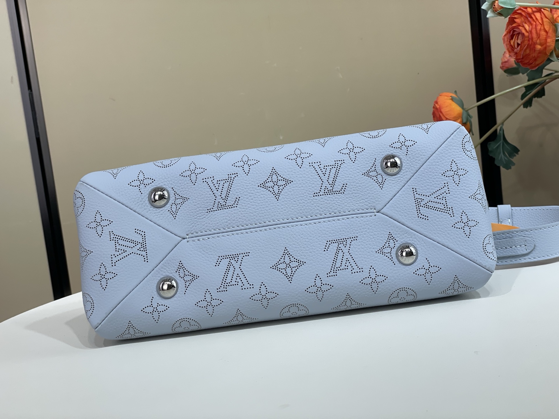 Louis Vuitton Hand It All PM handbag