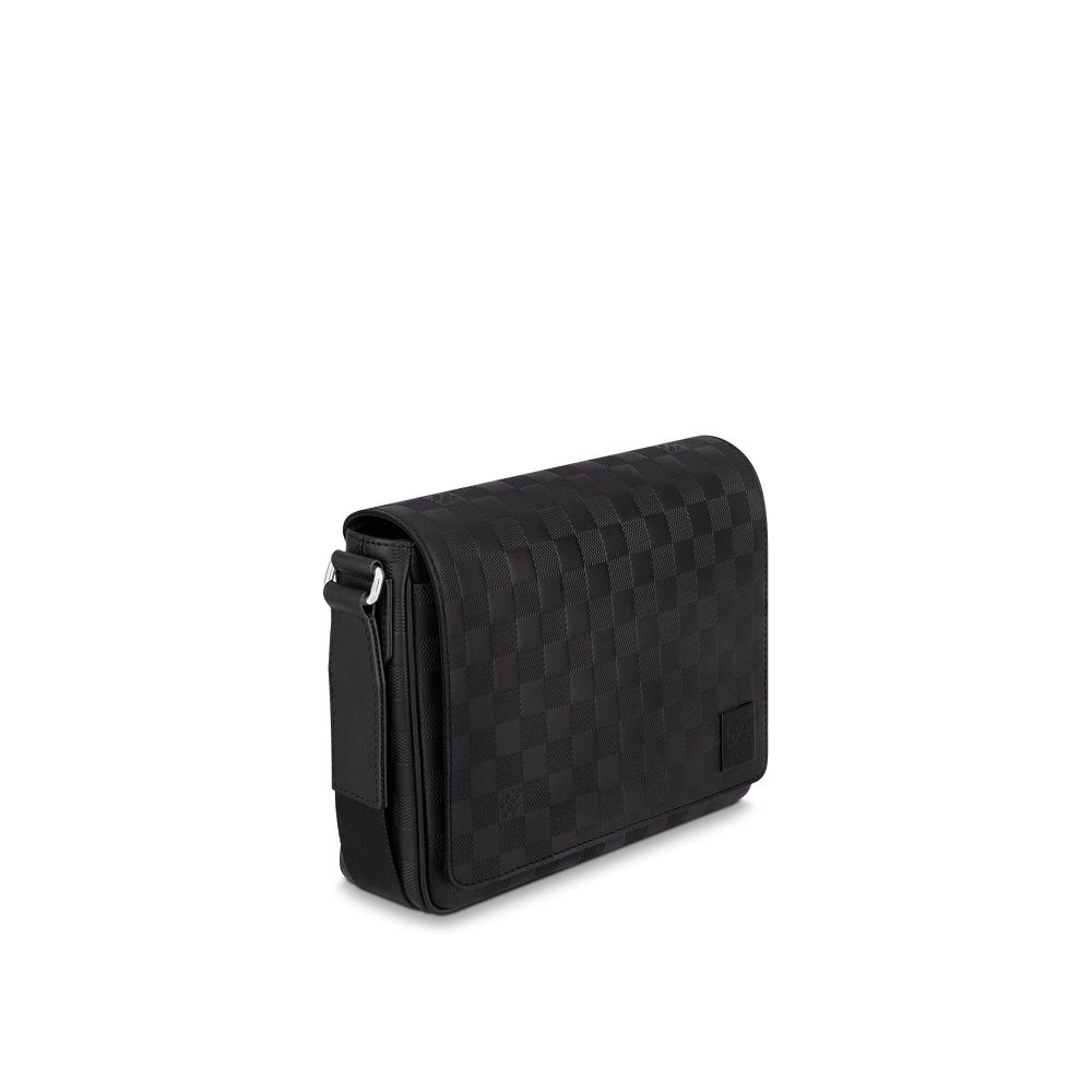 District PM Damier Infini Leather N42711