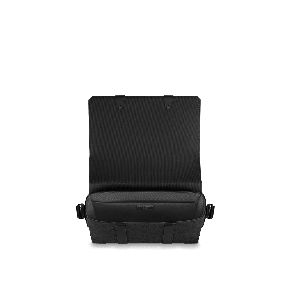 Trunk Messenger Taurillon Monogram M57726