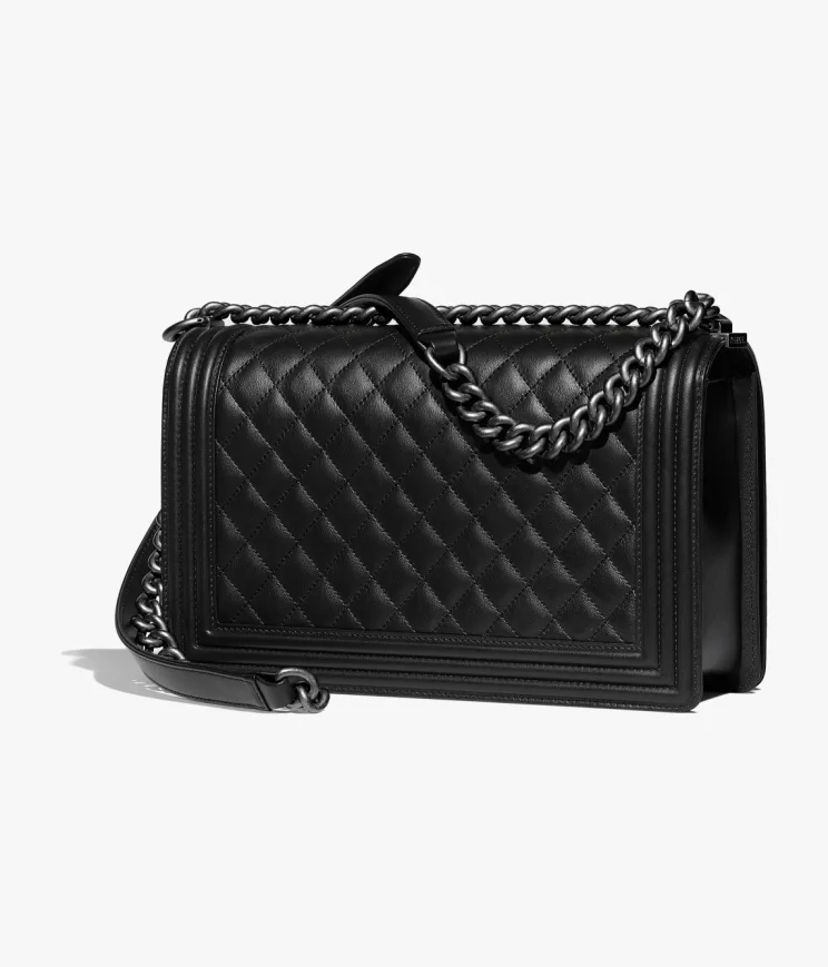 LARGE BOY CHANEL HANDBAG 1175469