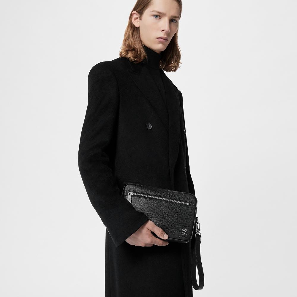 Pochette Kasai Taïga Leather M30441