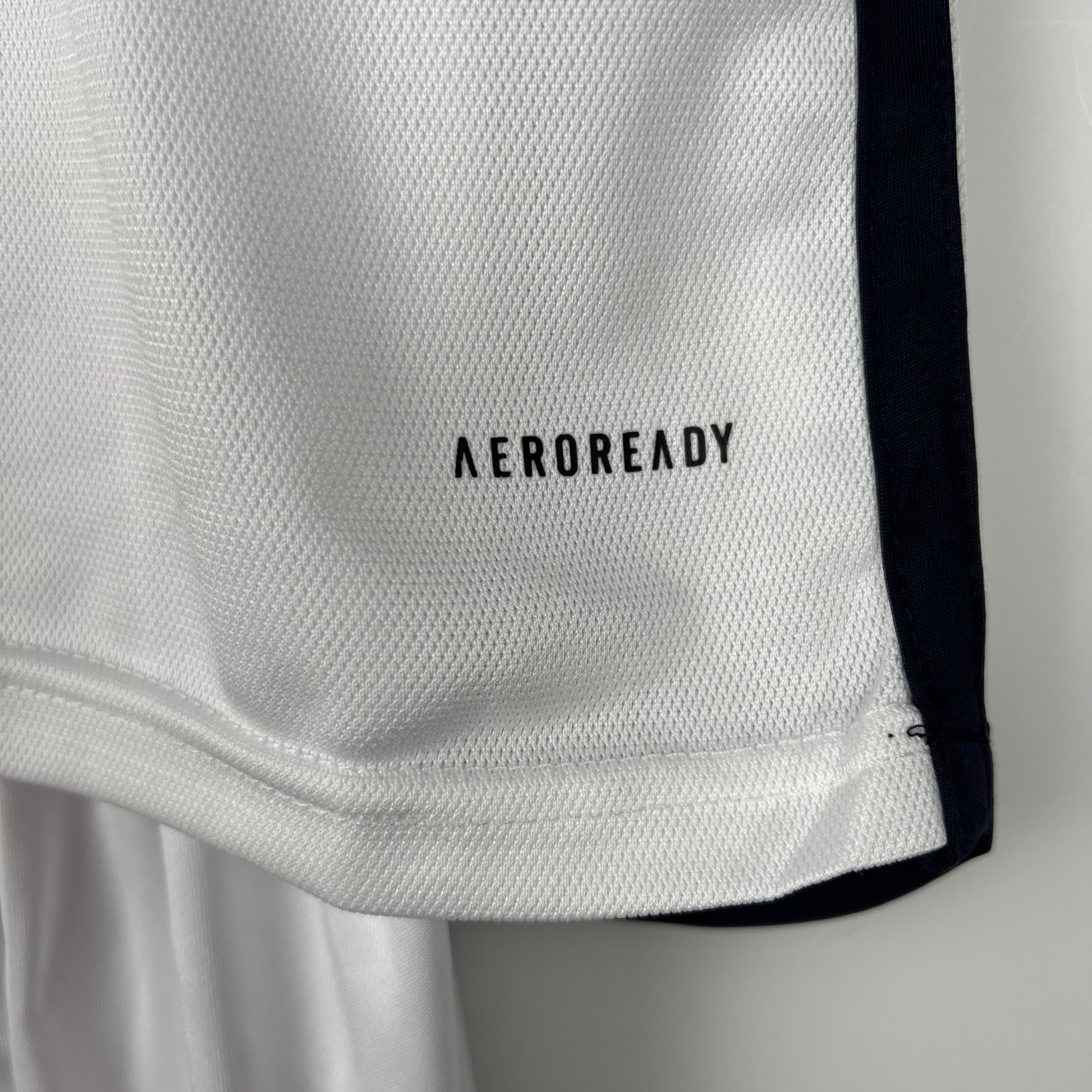 Kids Real Madrid home 2023/24