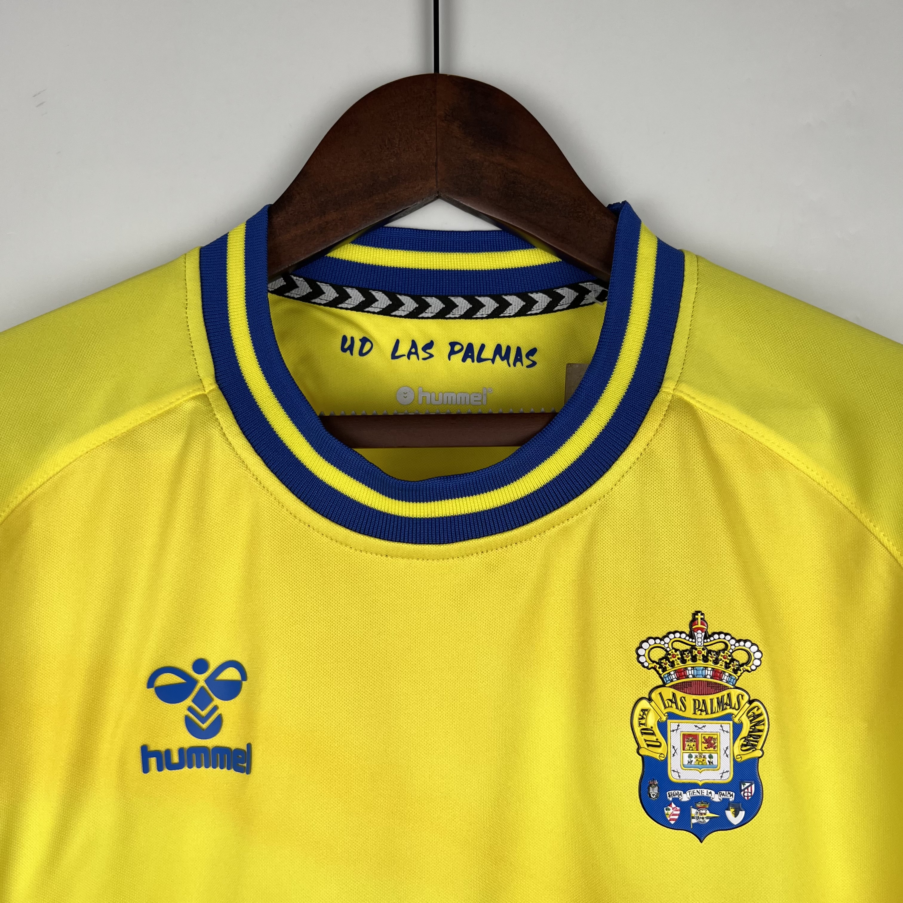 Las Palmas Home 2024/25