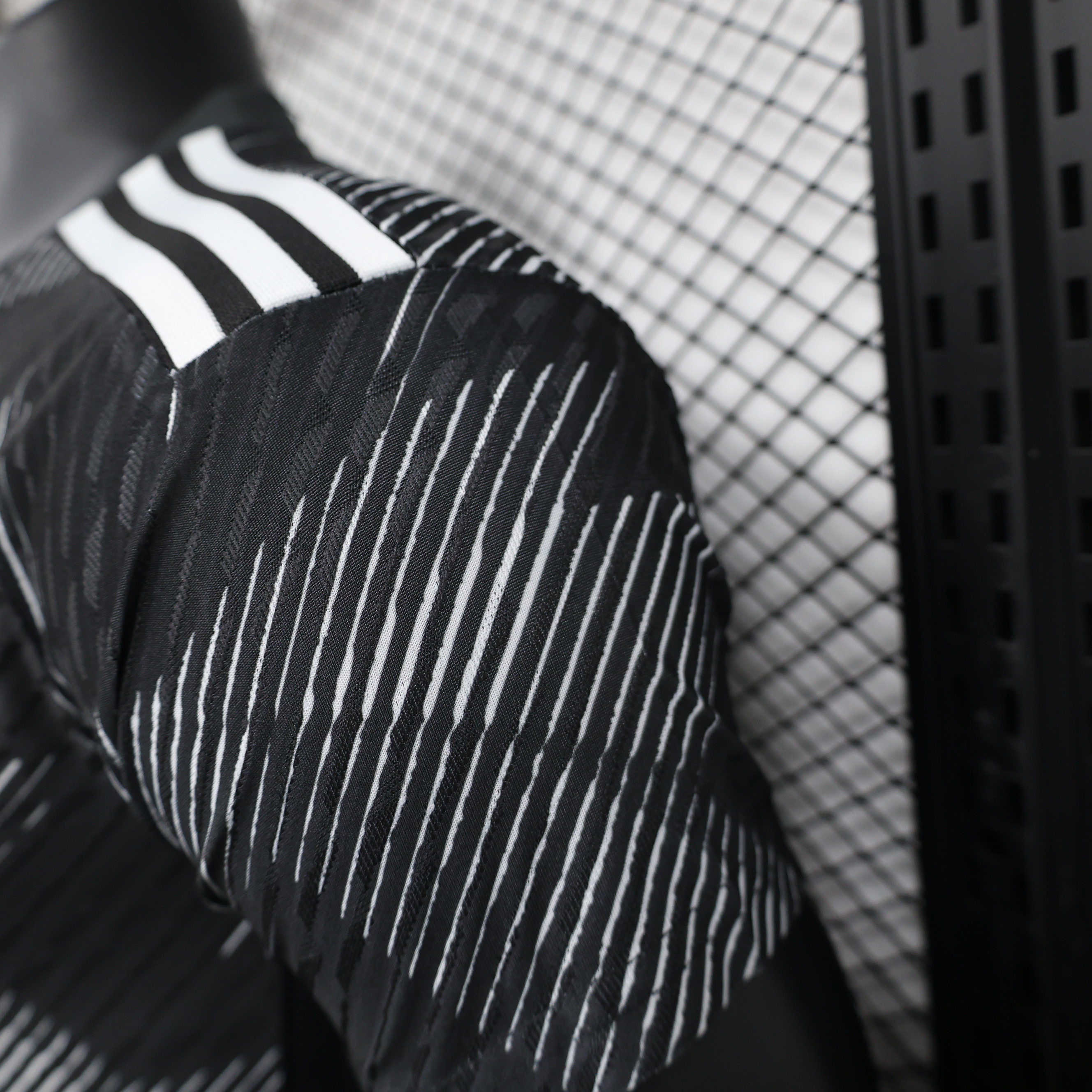 Japan Special Edition Black 2023