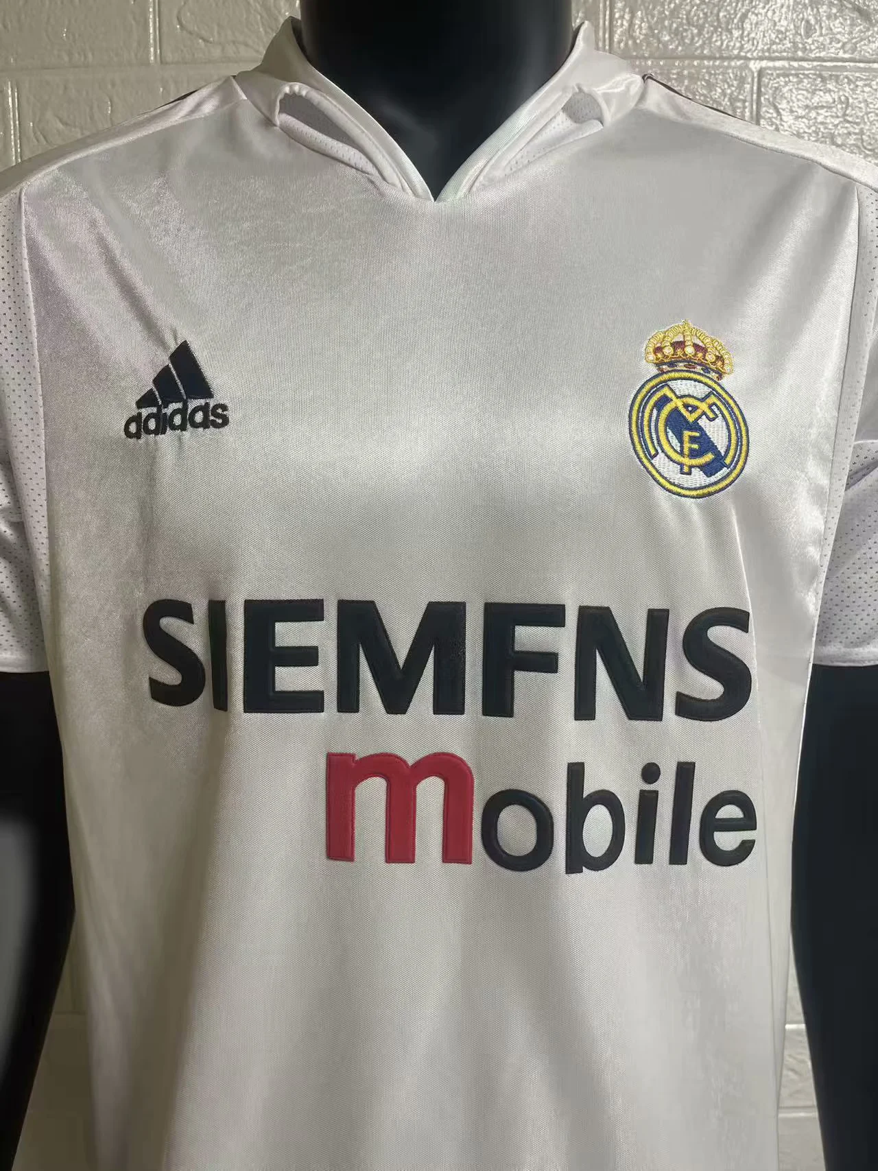 2004/2005 Retro Atletico Madrid Home Soccer Jersey 1:1 Thai Quality