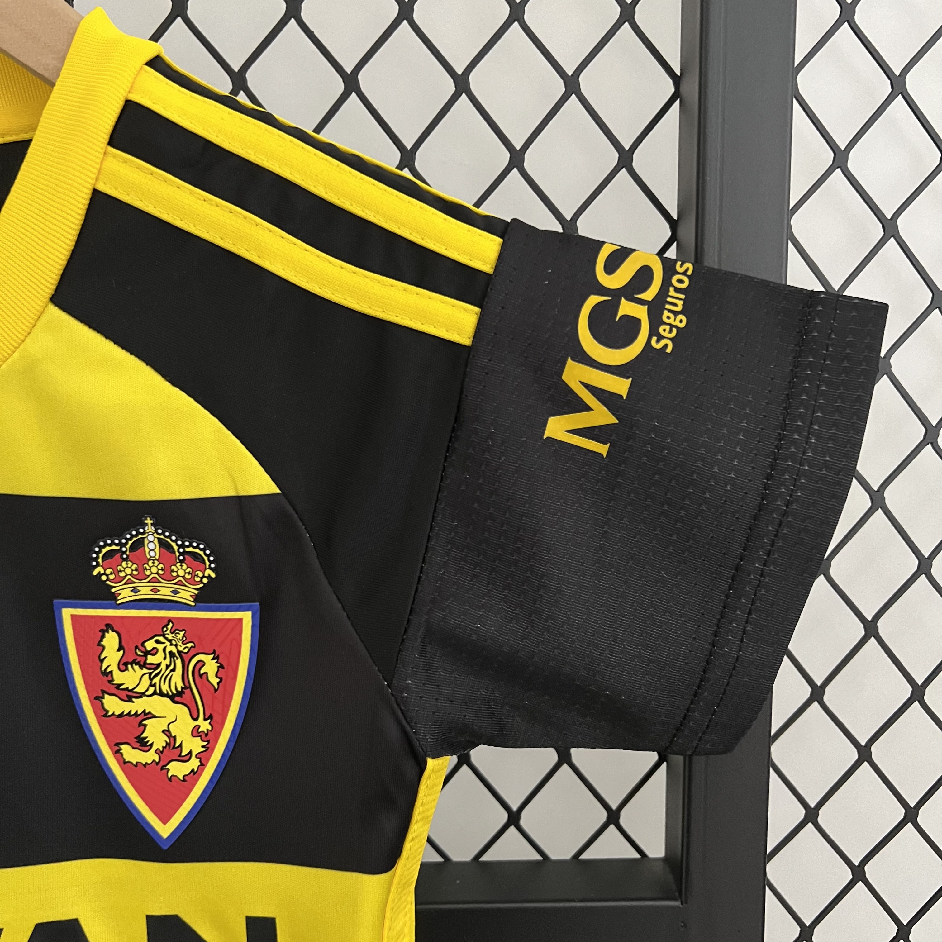 kids Zaragoza away 2023/24