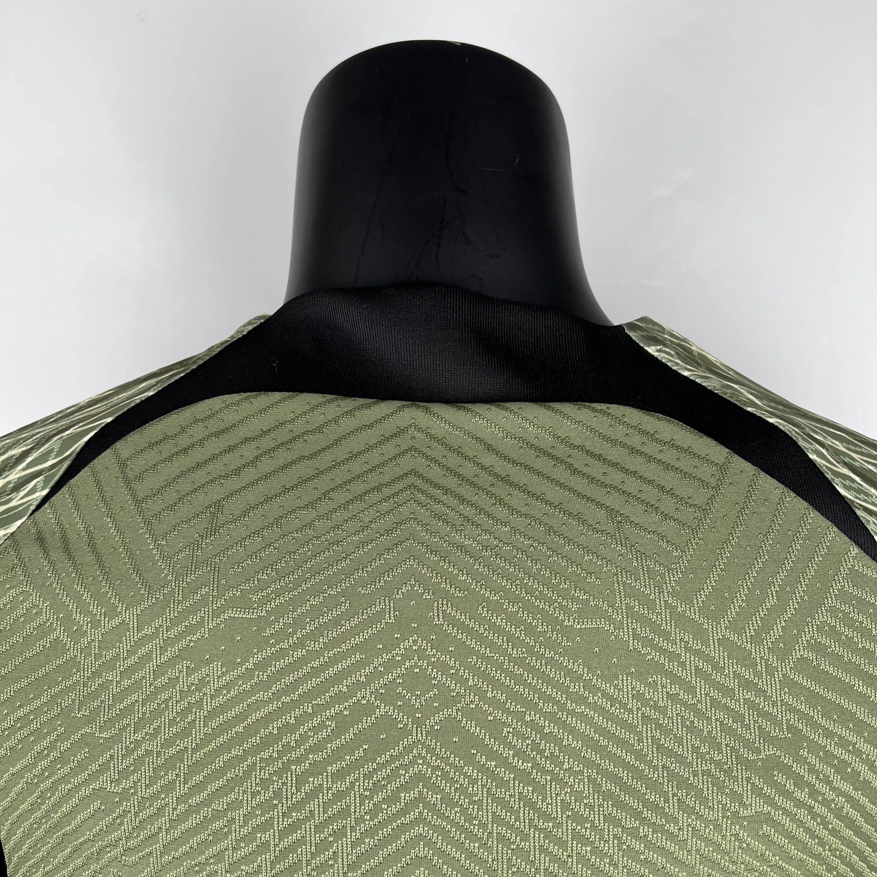 player version Barcelona training suit 2023/24