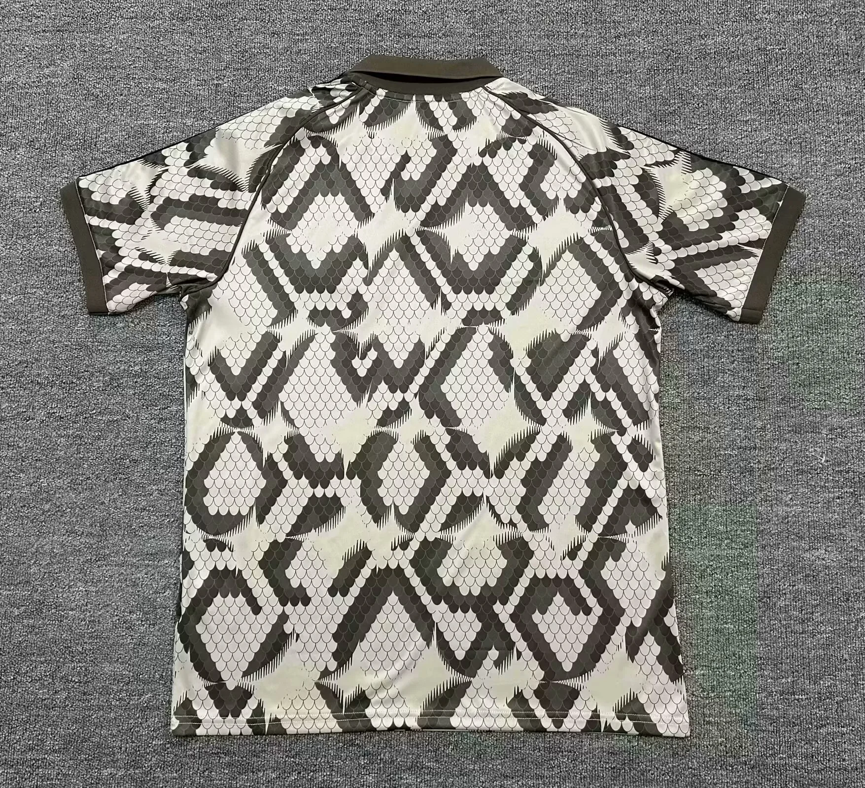 2025/2026 Bayern Munich Special Edition Football Shirt 1:1 Thai Quality