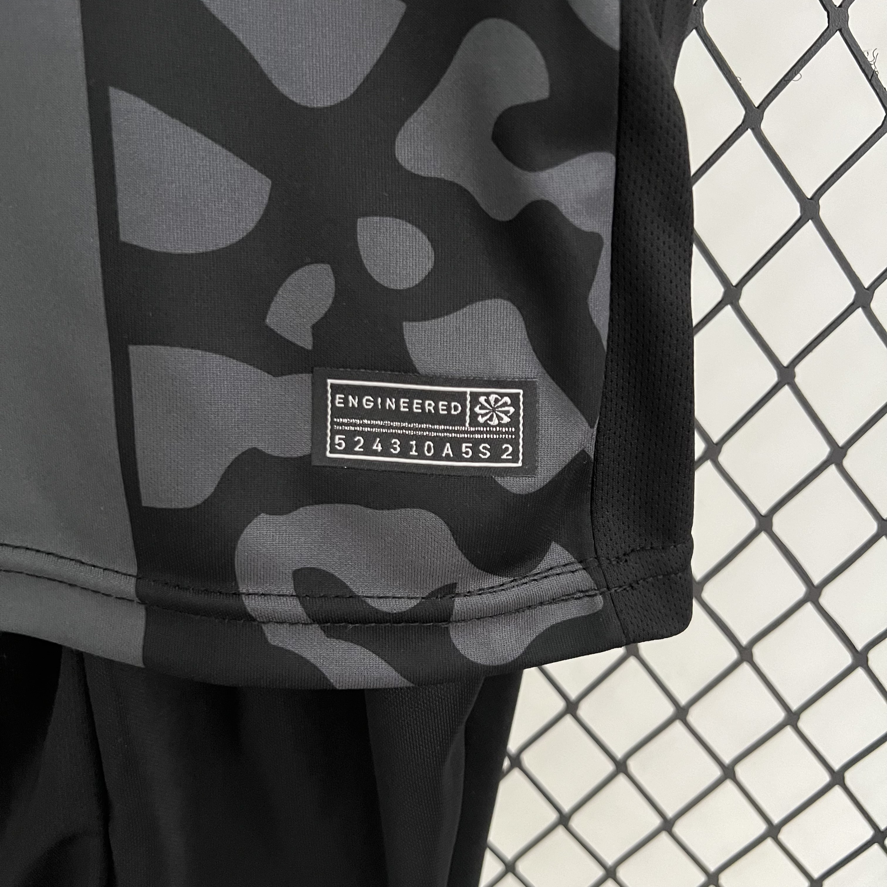 kids PSG third away 2023/24