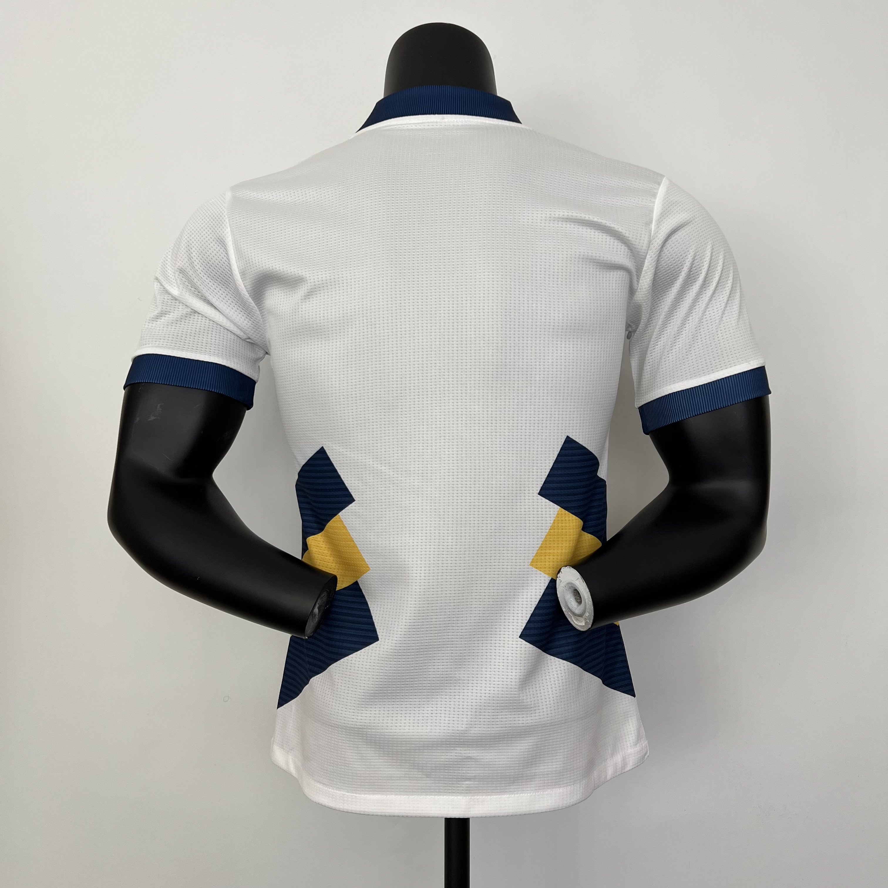 player version Real Madrid 2023/24