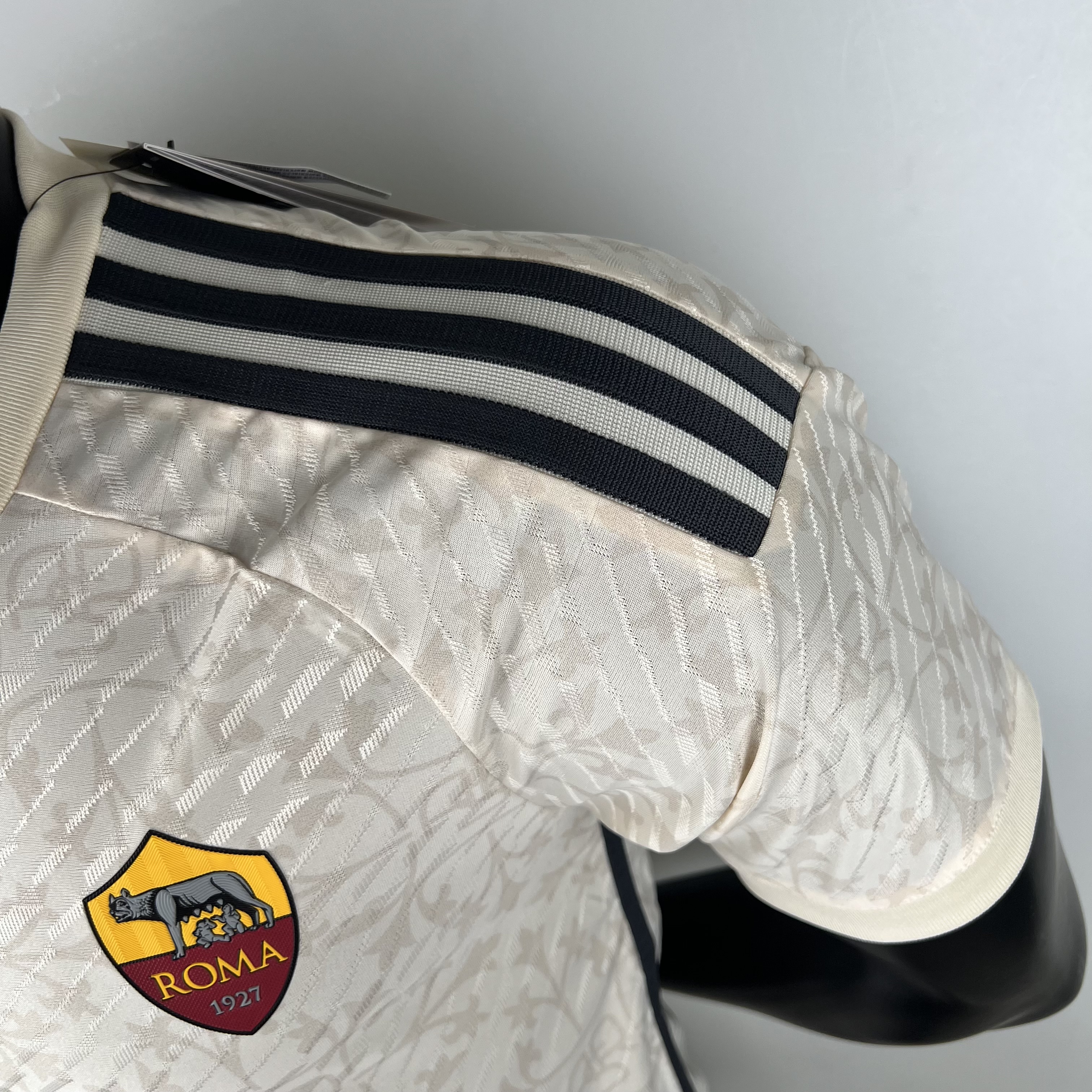 Player Version Roma Away 2023/24