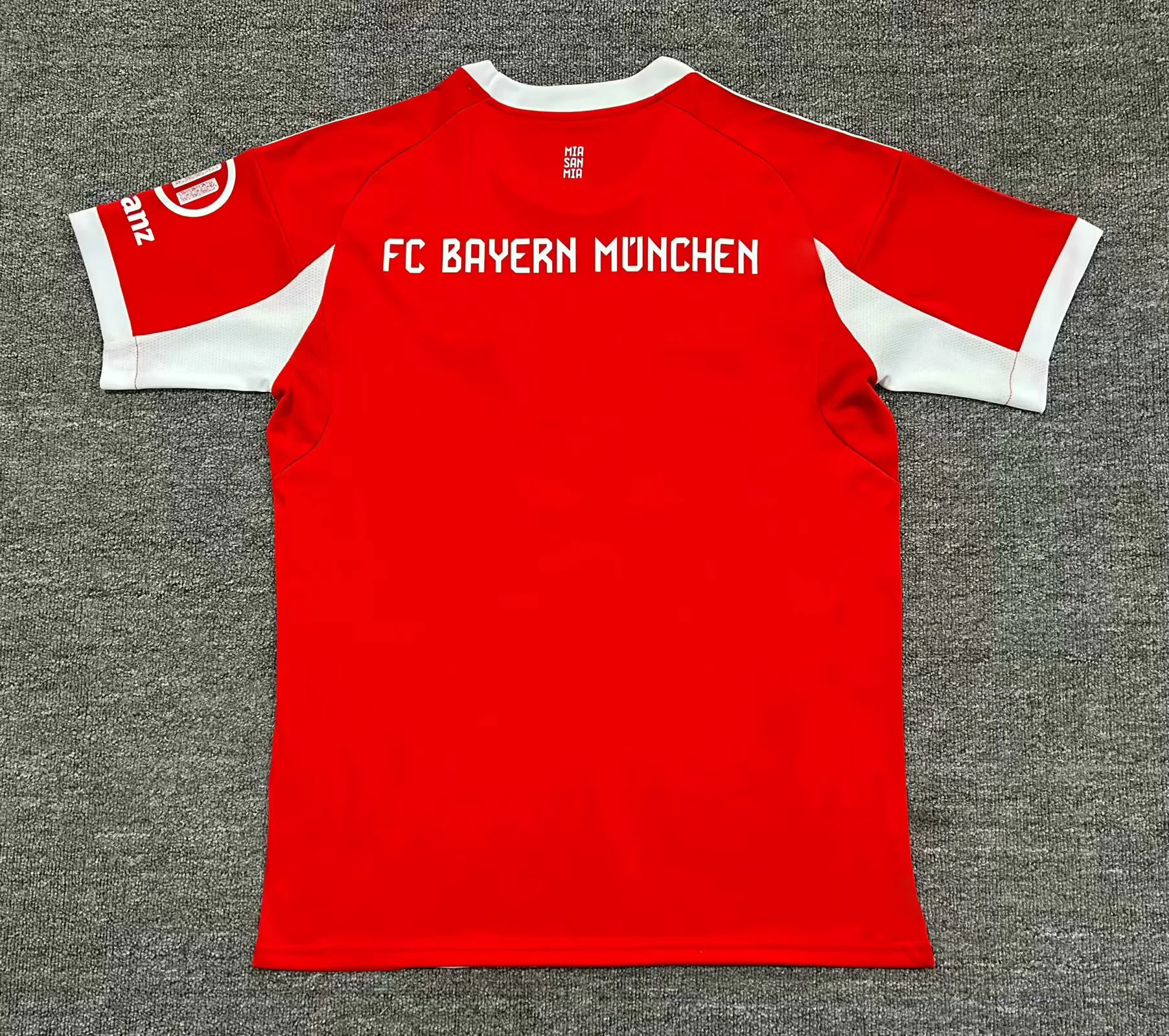 2025/2026 Bayern Munich Home Red Football Shirt 1:1 Thai Quality