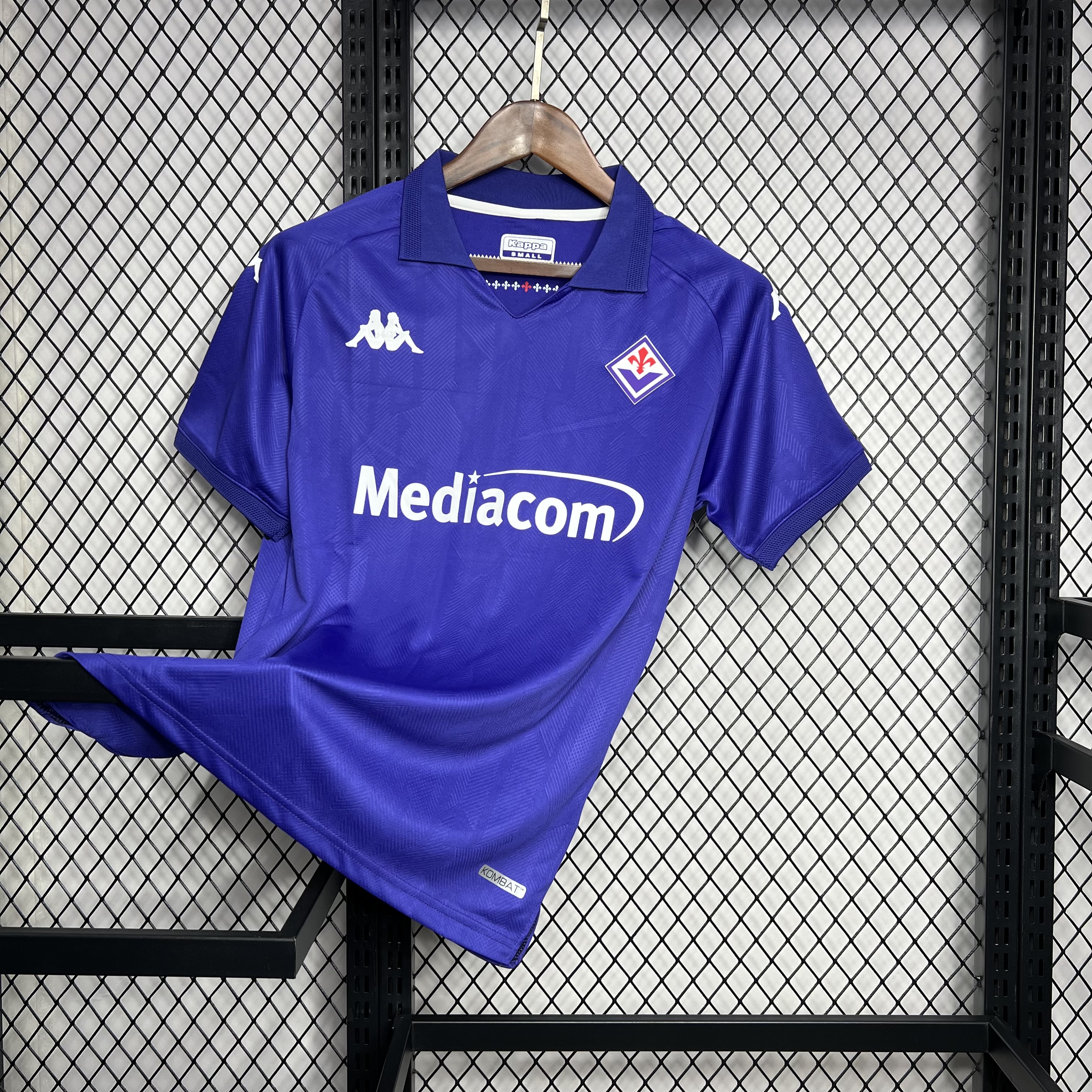 Fiorentina home jersey_2024_25