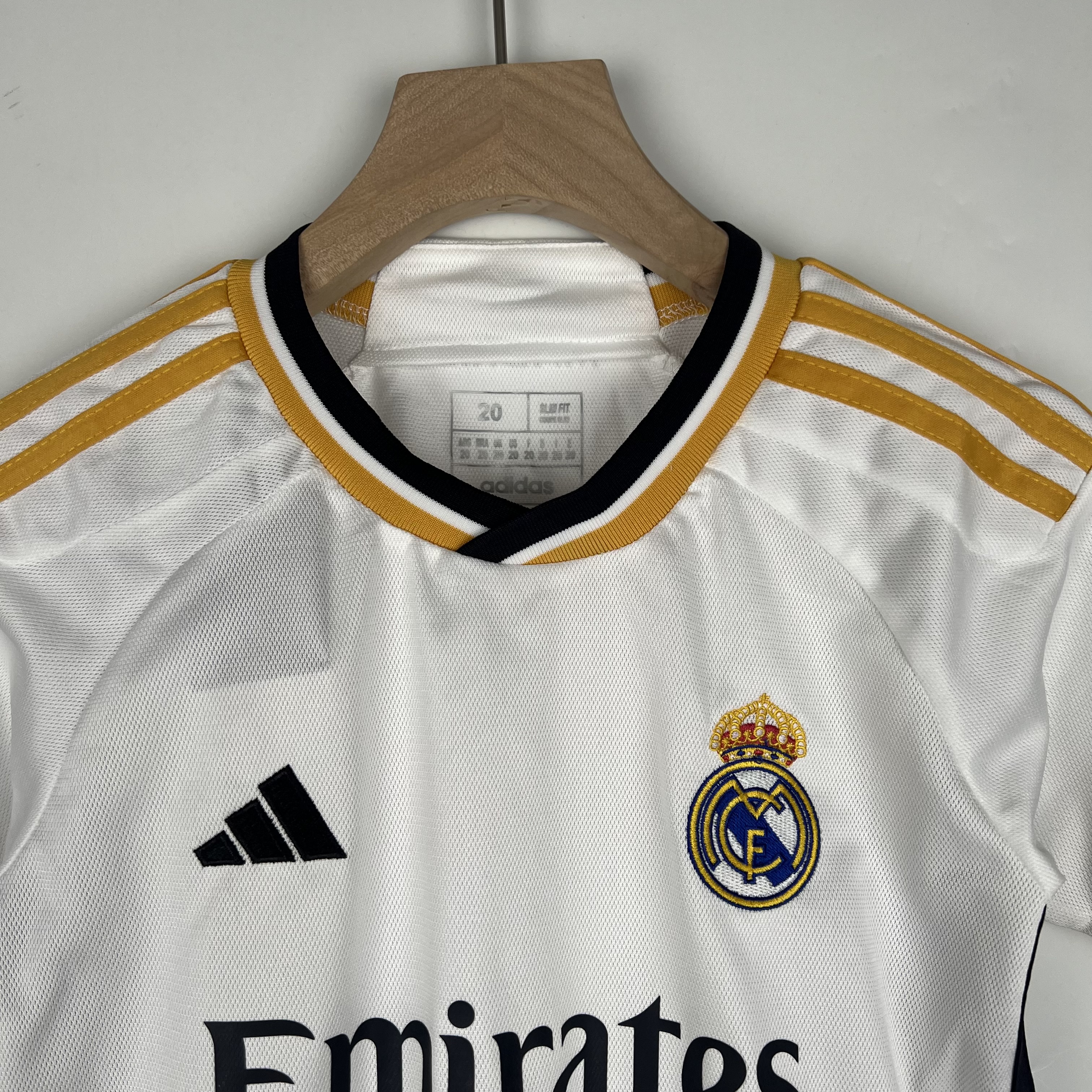 Kids Real Madrid home 2023/24