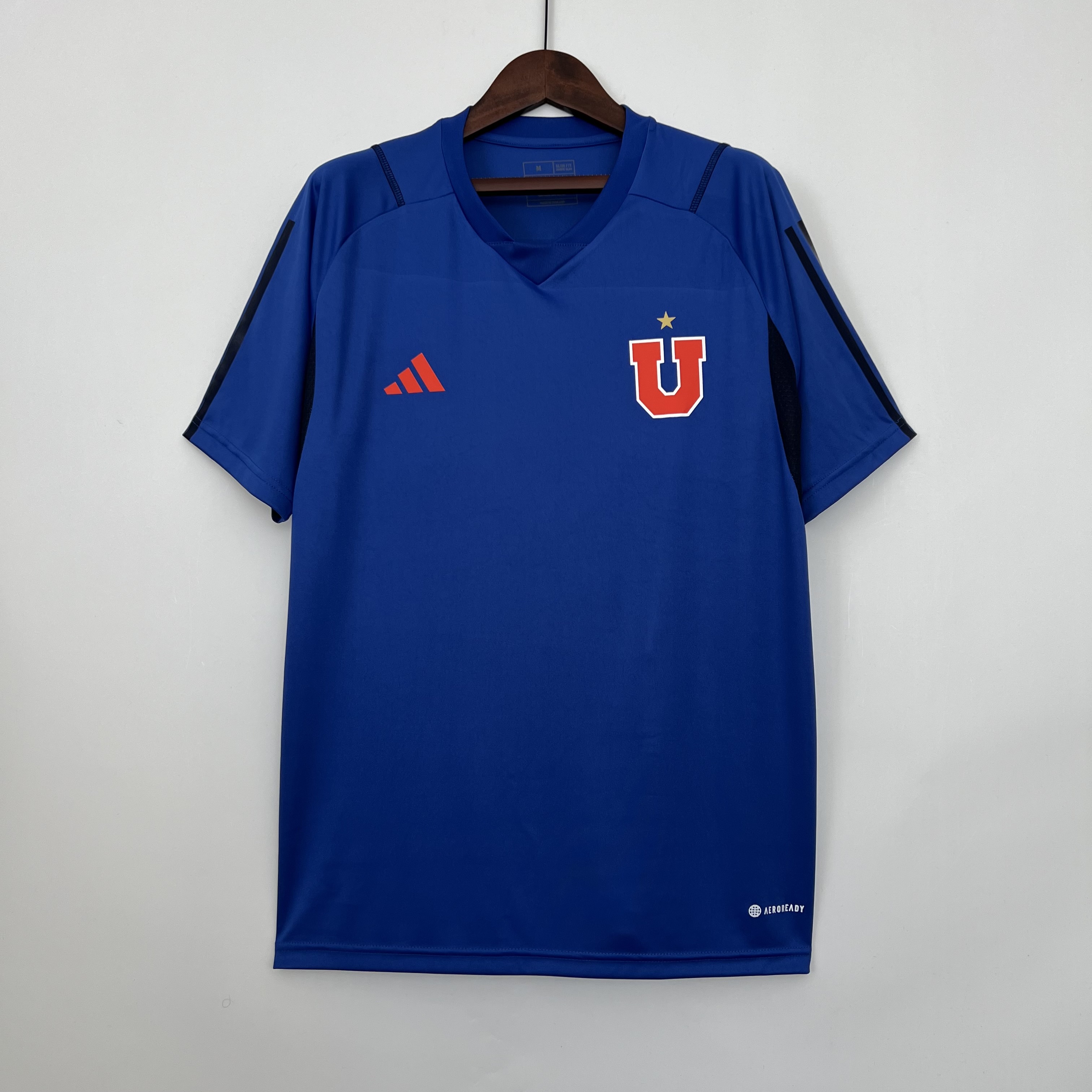 University of Chile training uniform 2023/24