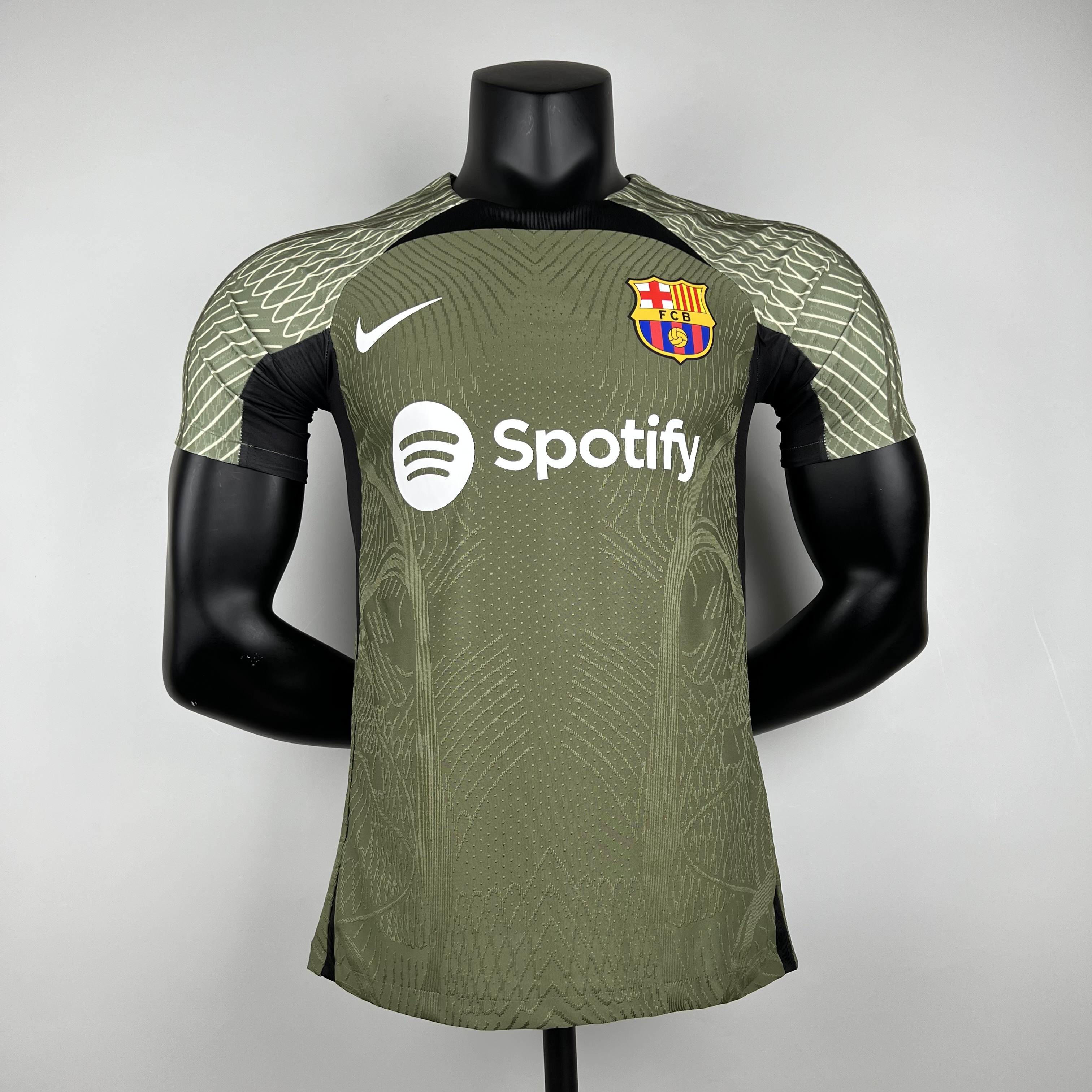 player version Barcelona training suit 2023/24