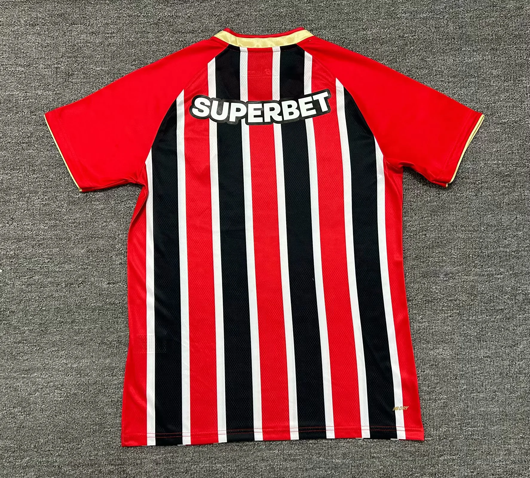 2025/2026 Sao Paulo Away Red Football Shirt 1:1 Thai Quality