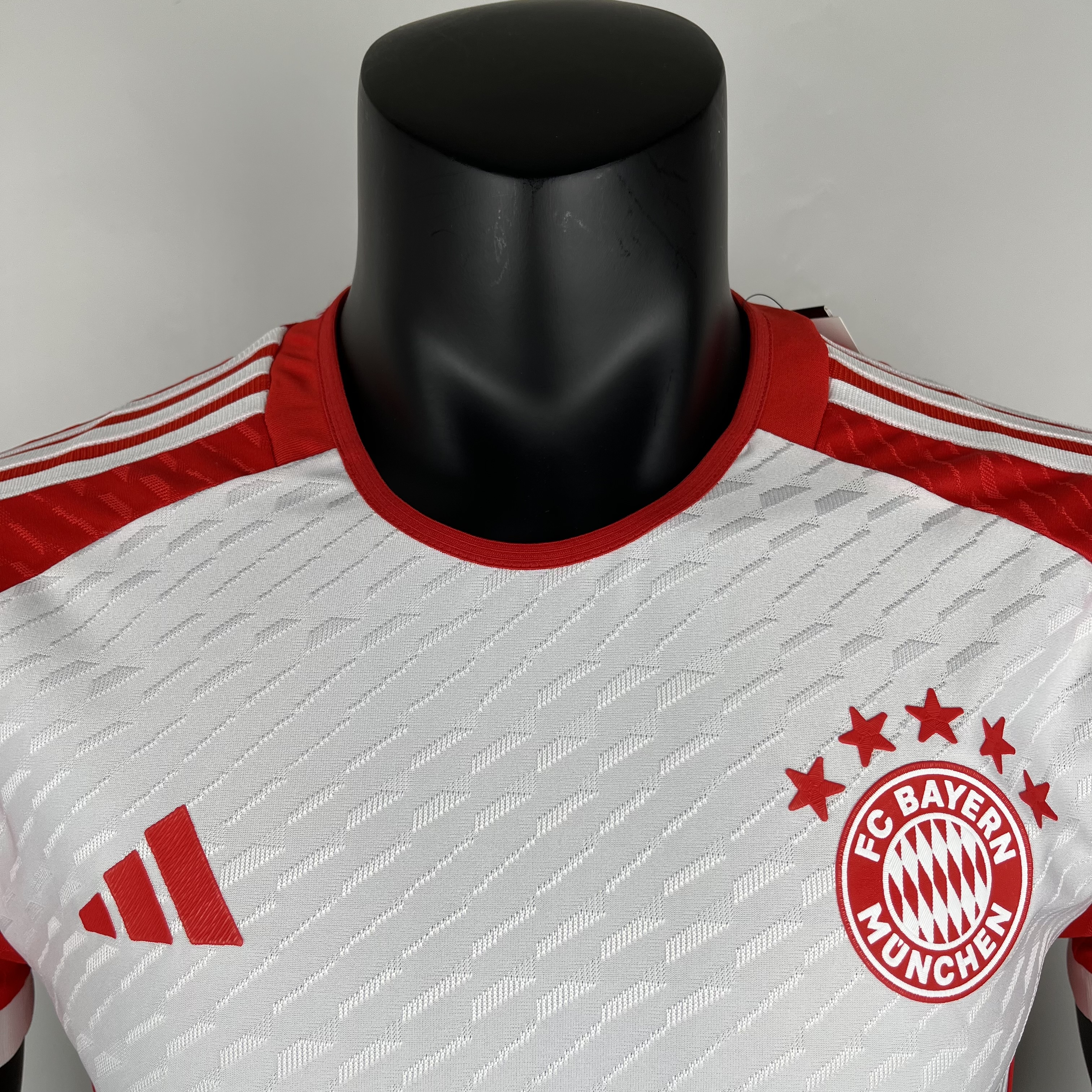 player version Bayern Munich home 2023/24