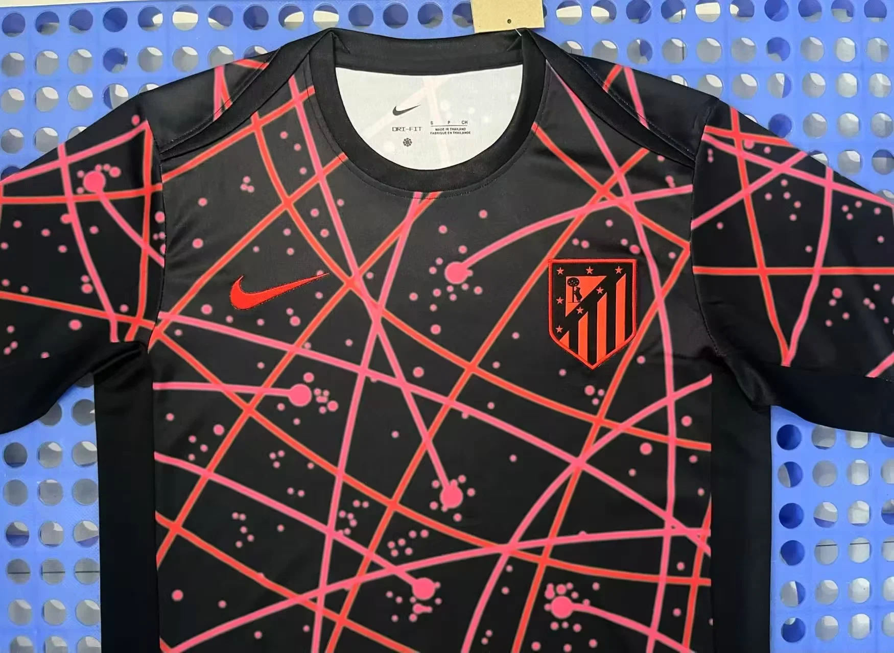 2025 Atletico Madrid home Red and Black Training levver Soccer Jersey
