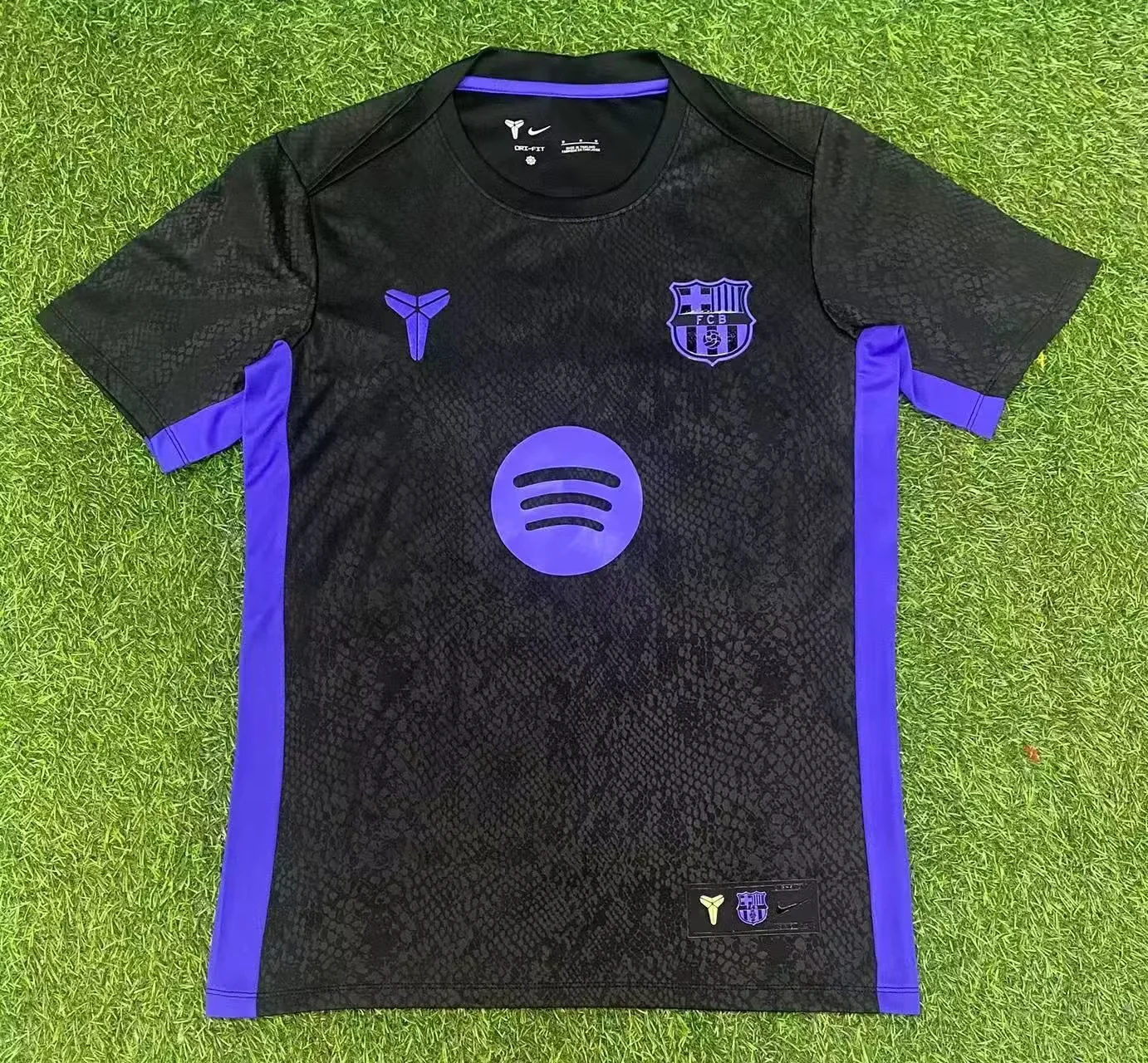 2025/2026 Barcelona Cobranded Version Black Soccer Jersey 1:1 Thai Quality