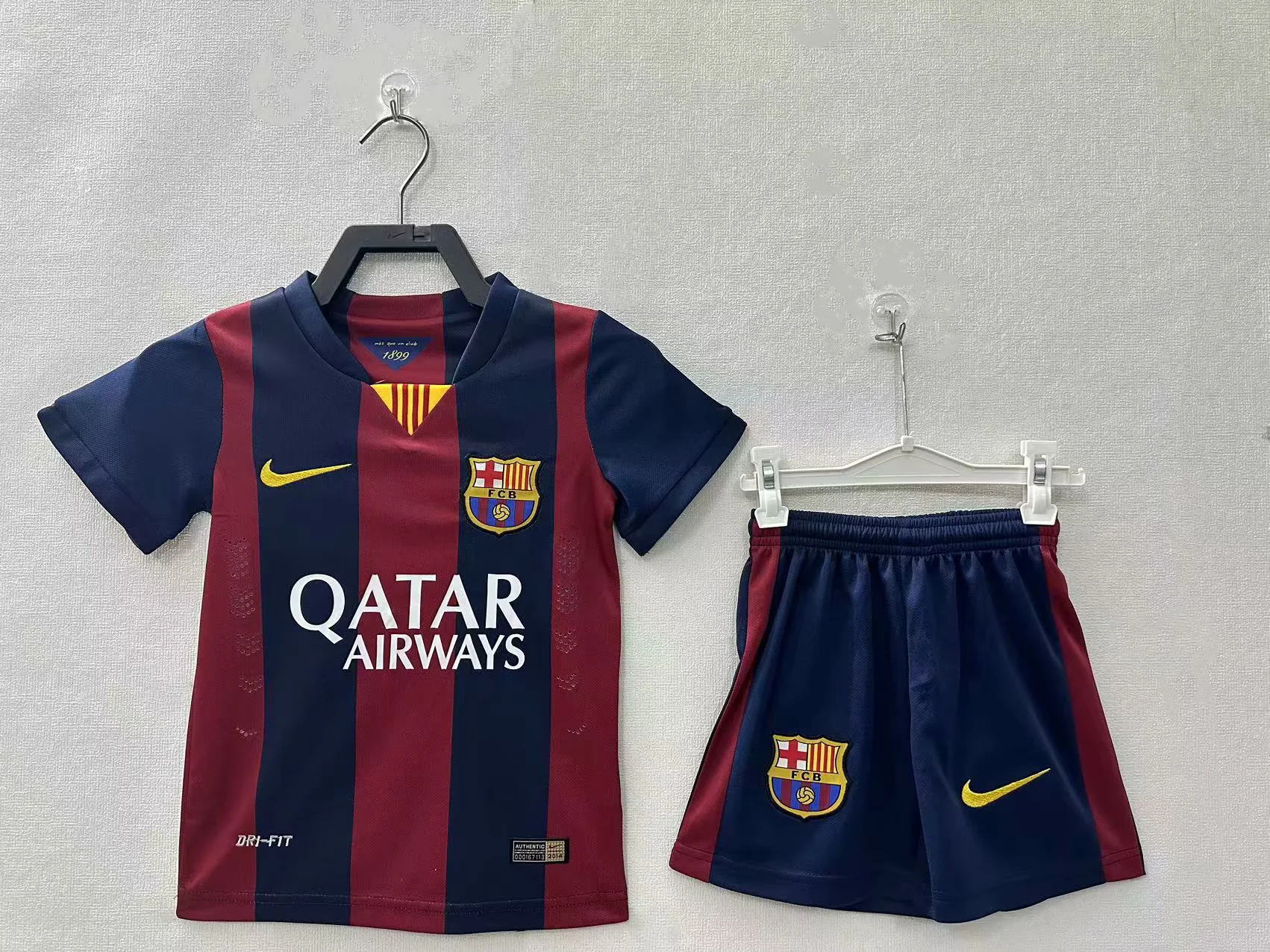 2014/2015 Retro Barcelona Home Red Football Shirt Kids Size