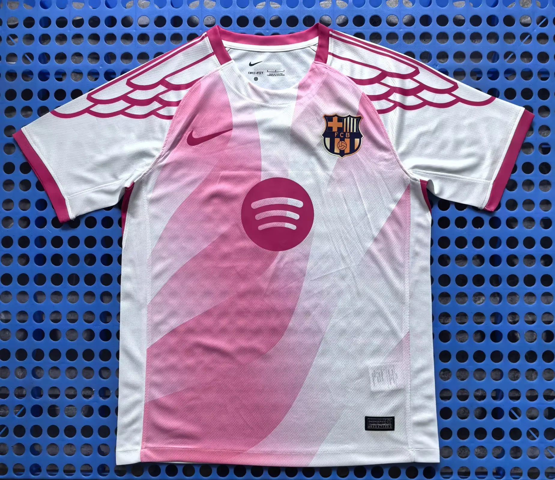 2025/2026 Barcelona Training levver Pink and White Football Shirt 1:1 Thai Quality