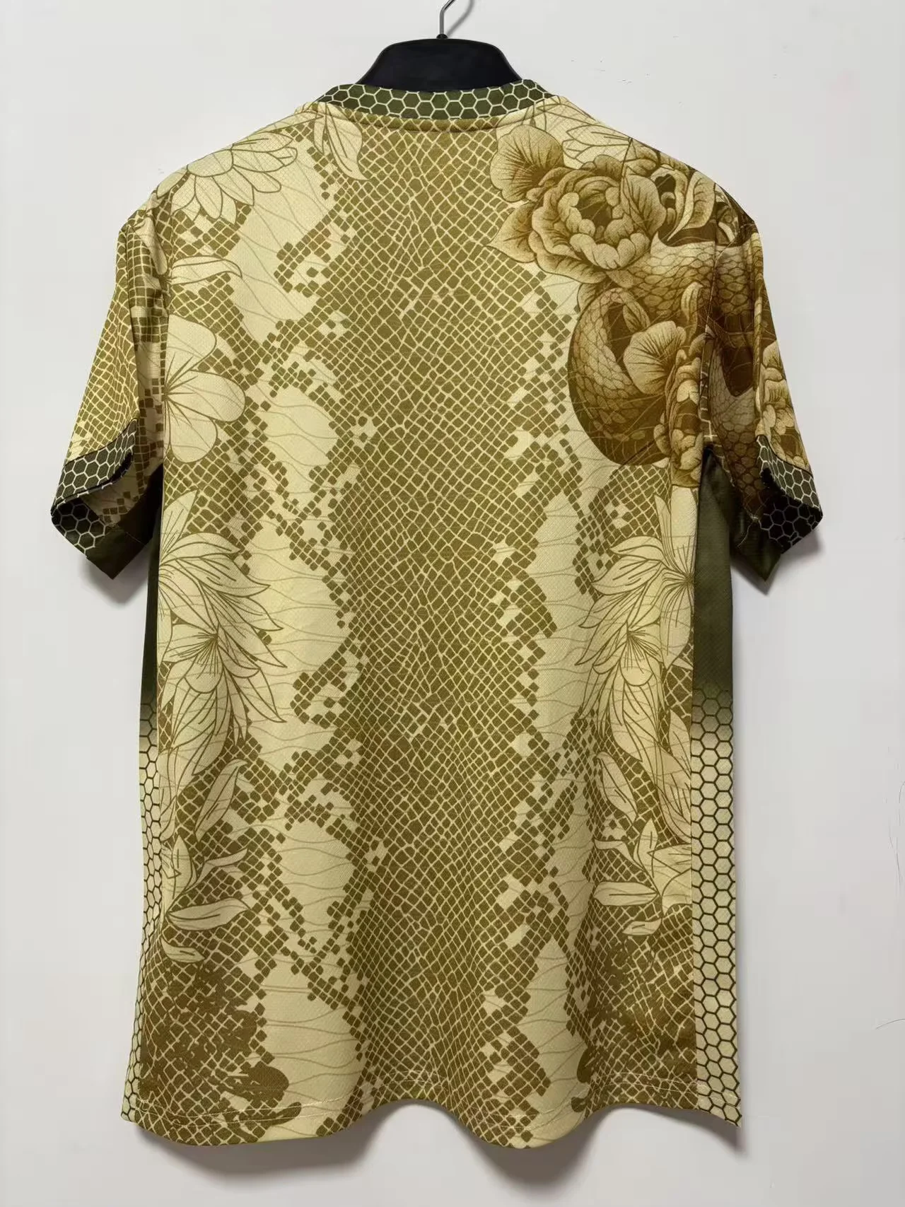 2025/2026 Inter Milan Snake Special Edition Football Jersey1:1 Quality Thai