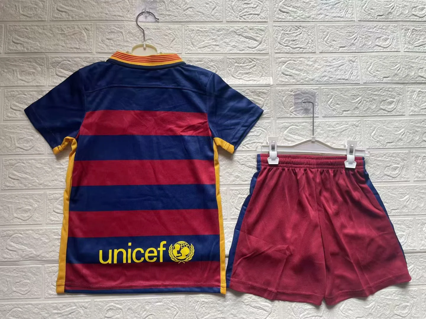 2015/2016 Retro Barcelona Home Red Football Shirt