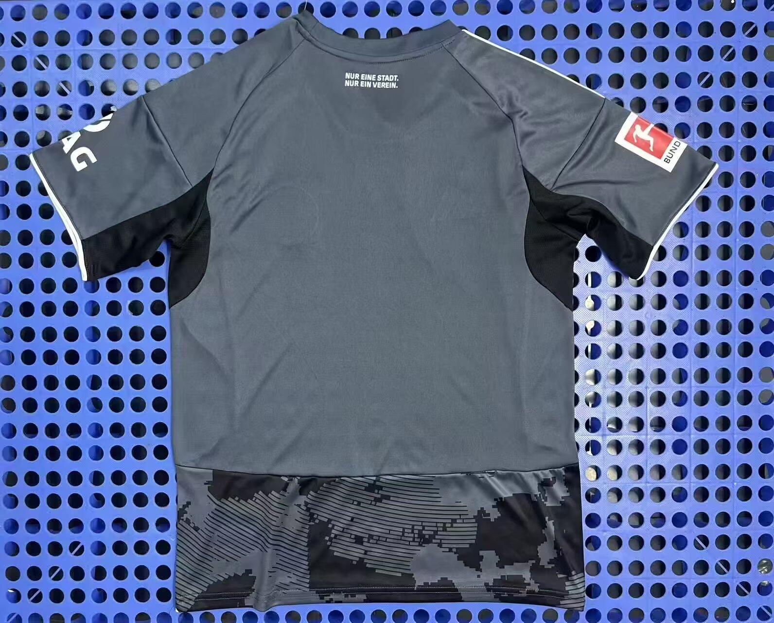 2025 Frankfurt third Away Black fans Football Jersey 1:1 Thai Quality