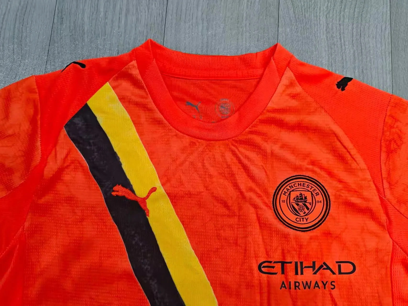 2025/2026 Manchester City FIFA Club World Cup third Away Orange Soccer Jersey 1:1 Thai Quality Kids Size