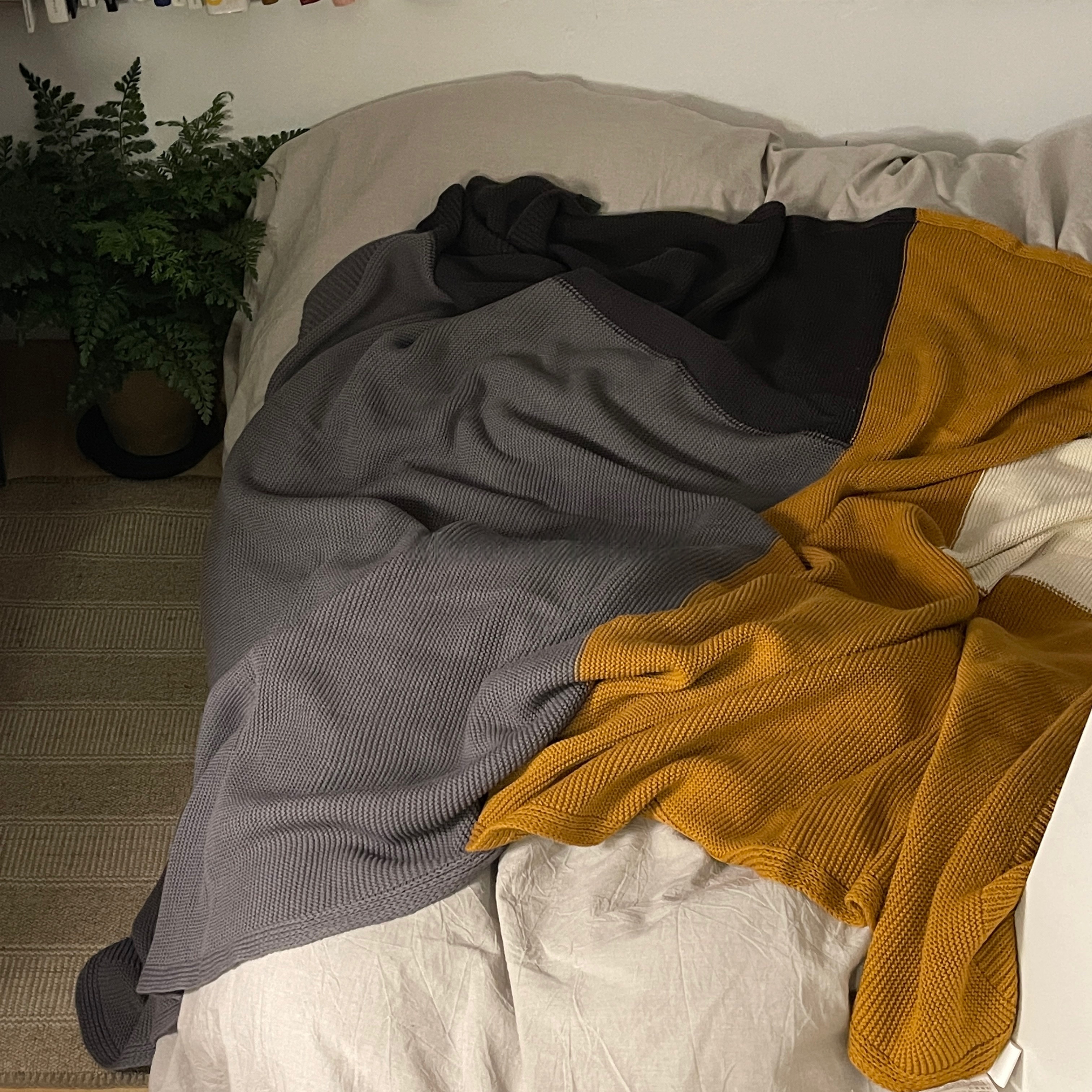 Aesthetic Colorblock Throw