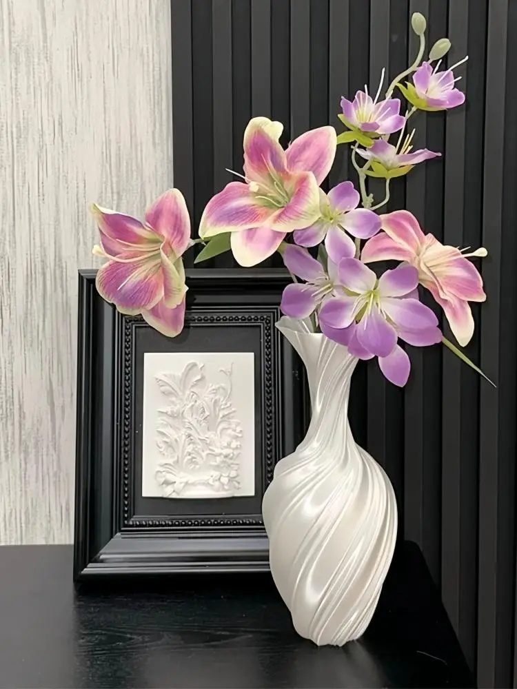 3D Printed Modern Vase