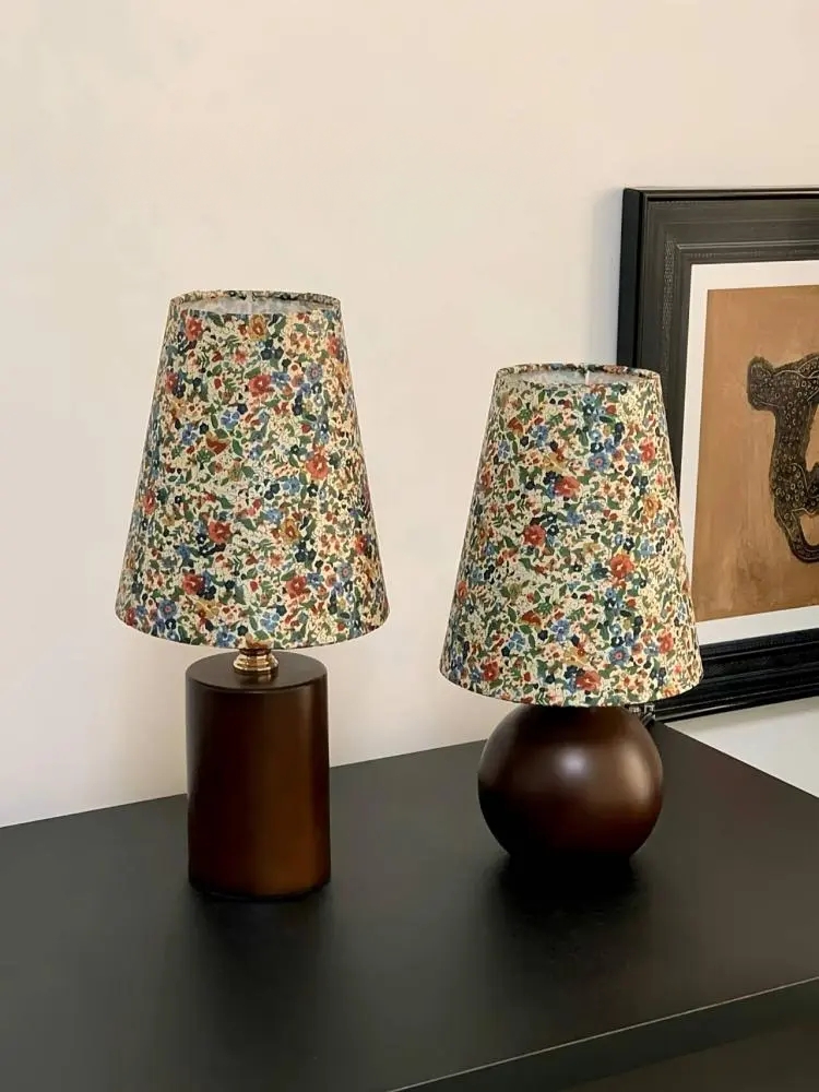 Retro Floral Accent Lamp