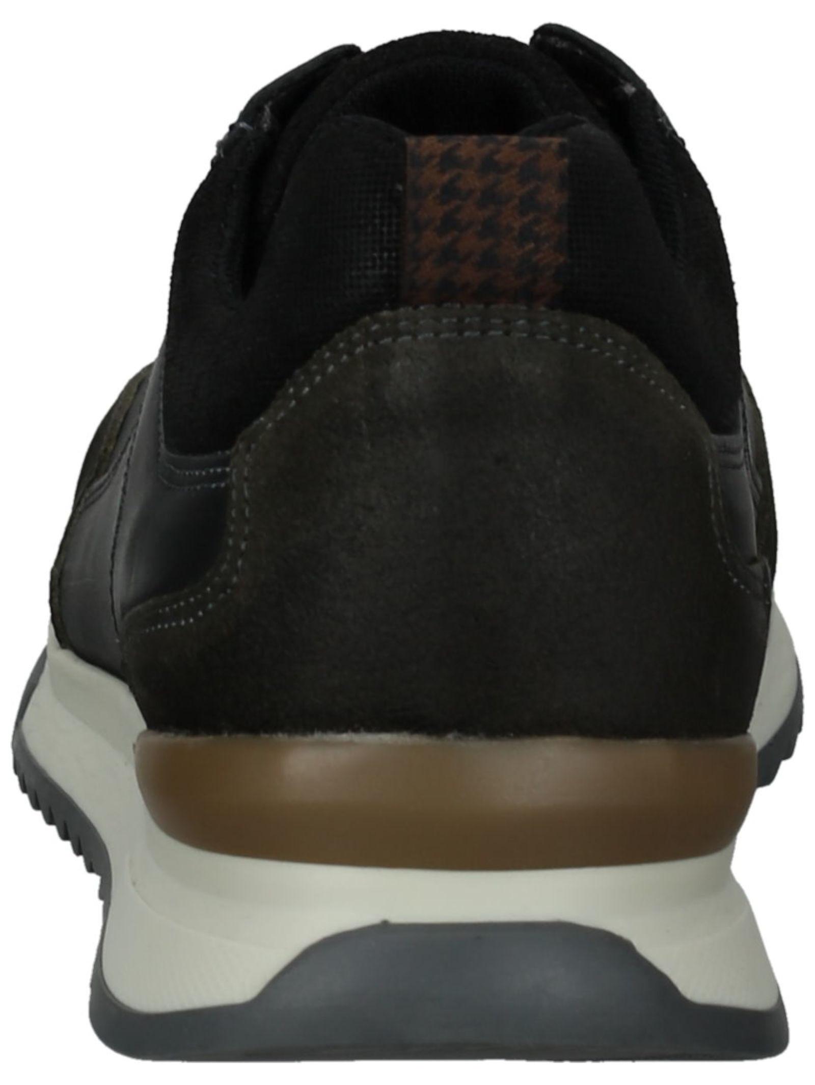 Bullboxer Sneaker