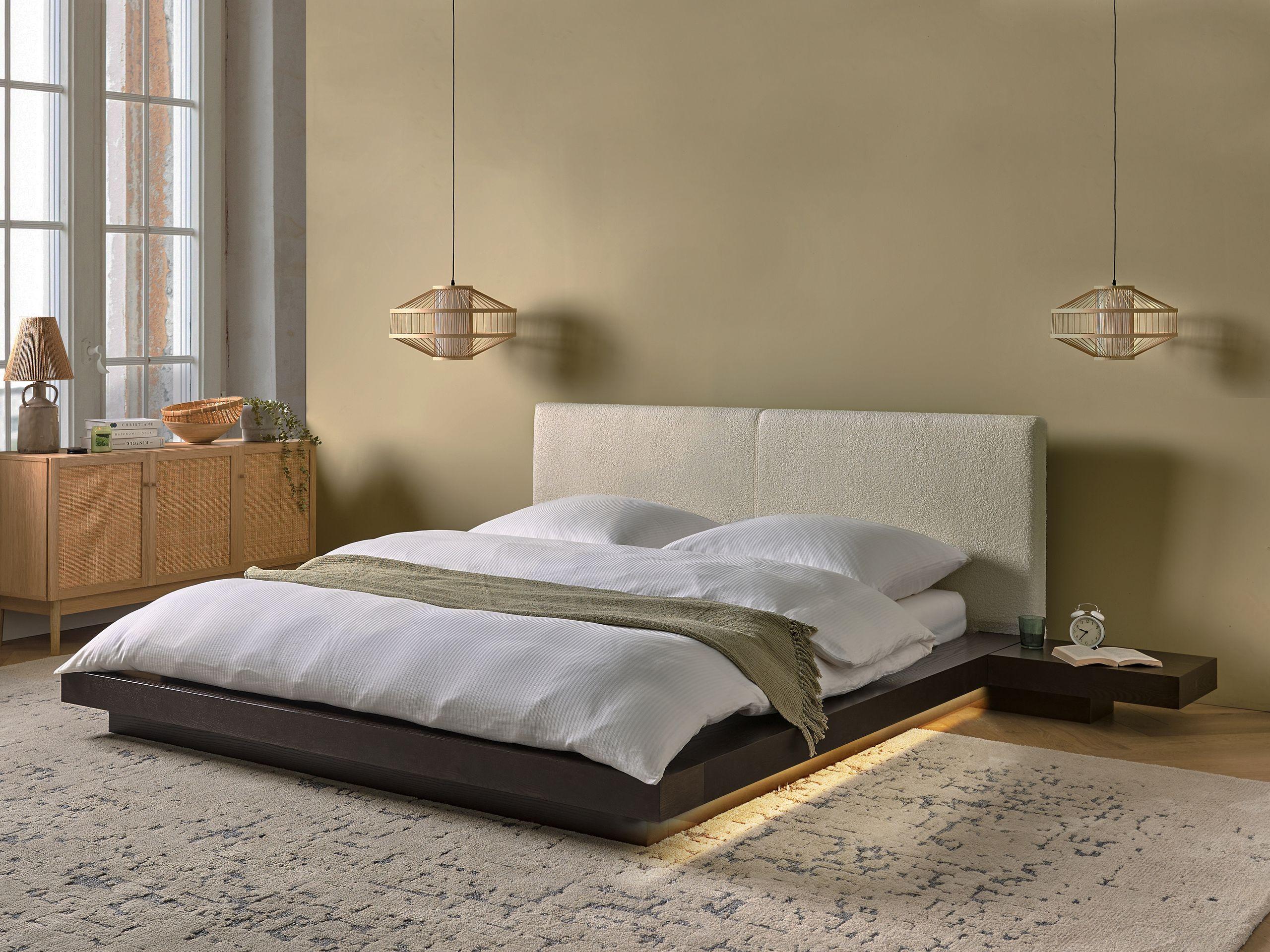 Beliani Bett mit LED aus MDF-Platte Skandinavisch ZEN