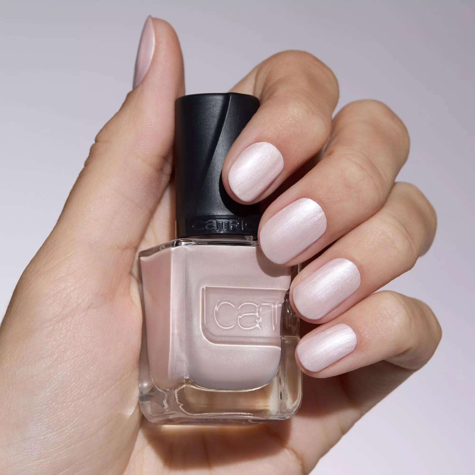 CATRICE GEL AFFAIR Nail Lacquer