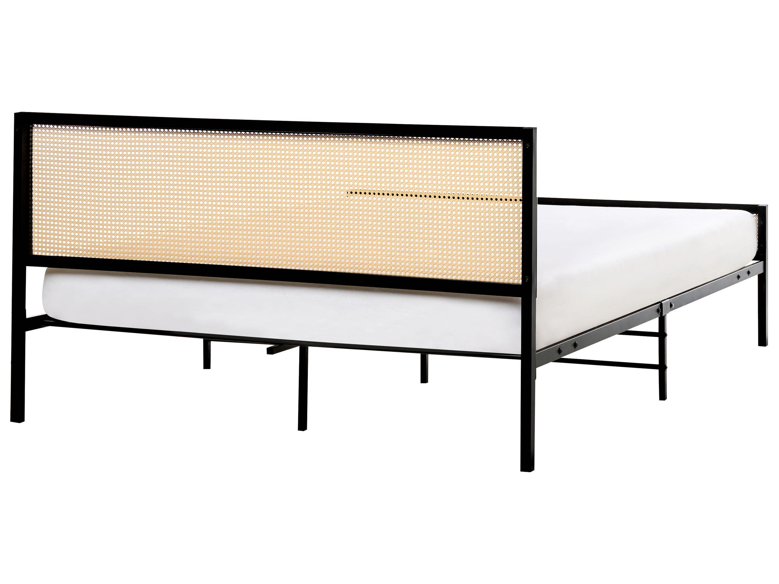 Beliani Bett mit Lattenrost aus Eisen Modern AVANTON