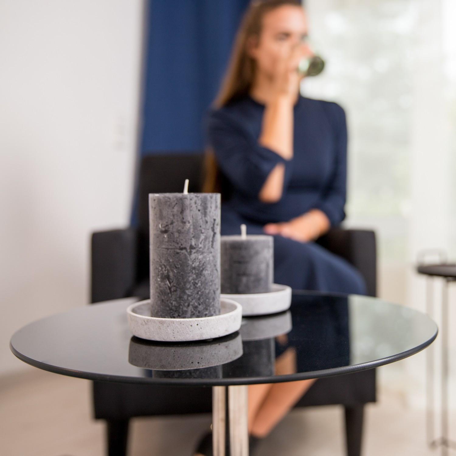 B2X Beistelltisch aus Glas und Edelstahl