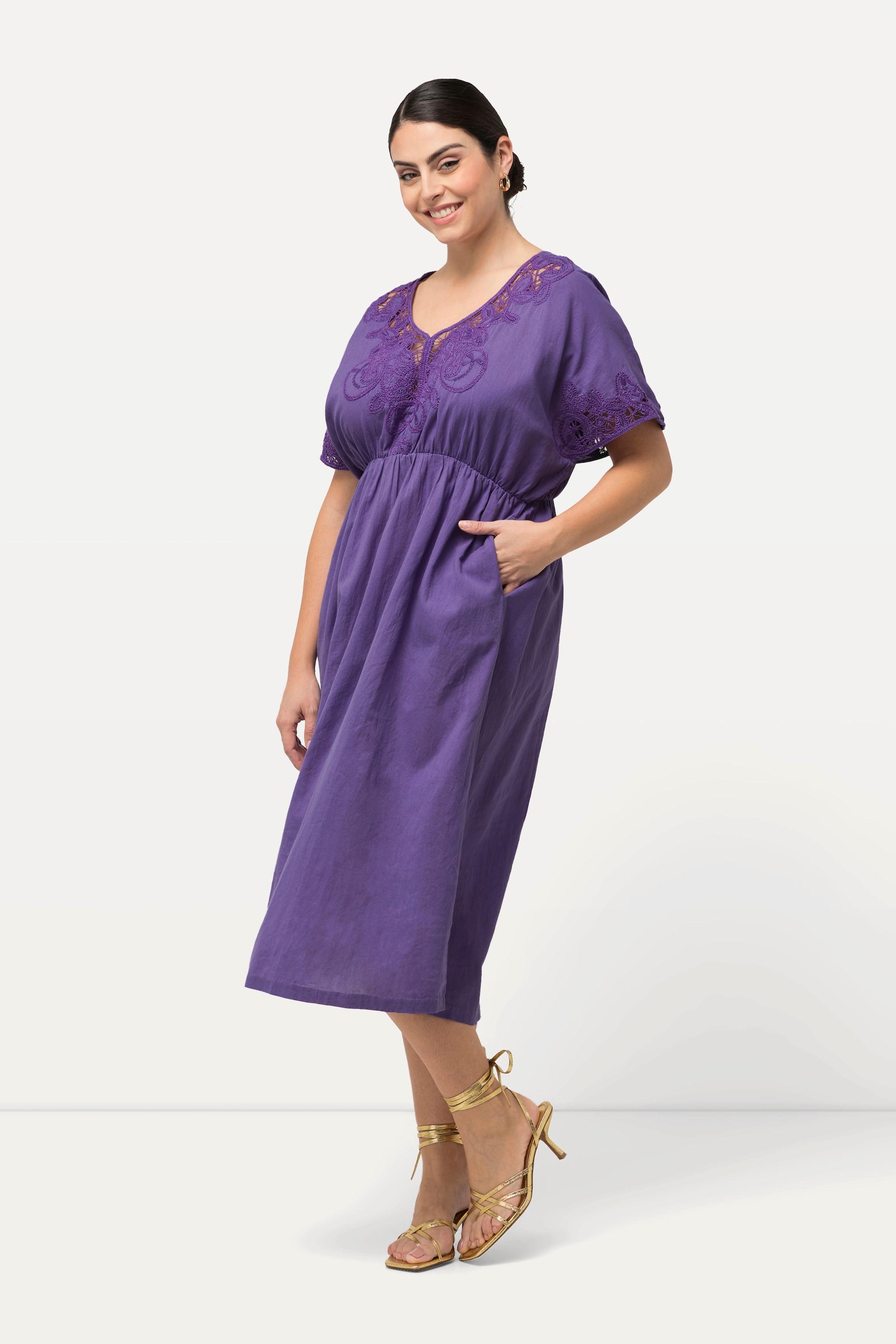 Ulla Popken Oversized besticktes V-Ausschnitt Halbarm Kleid