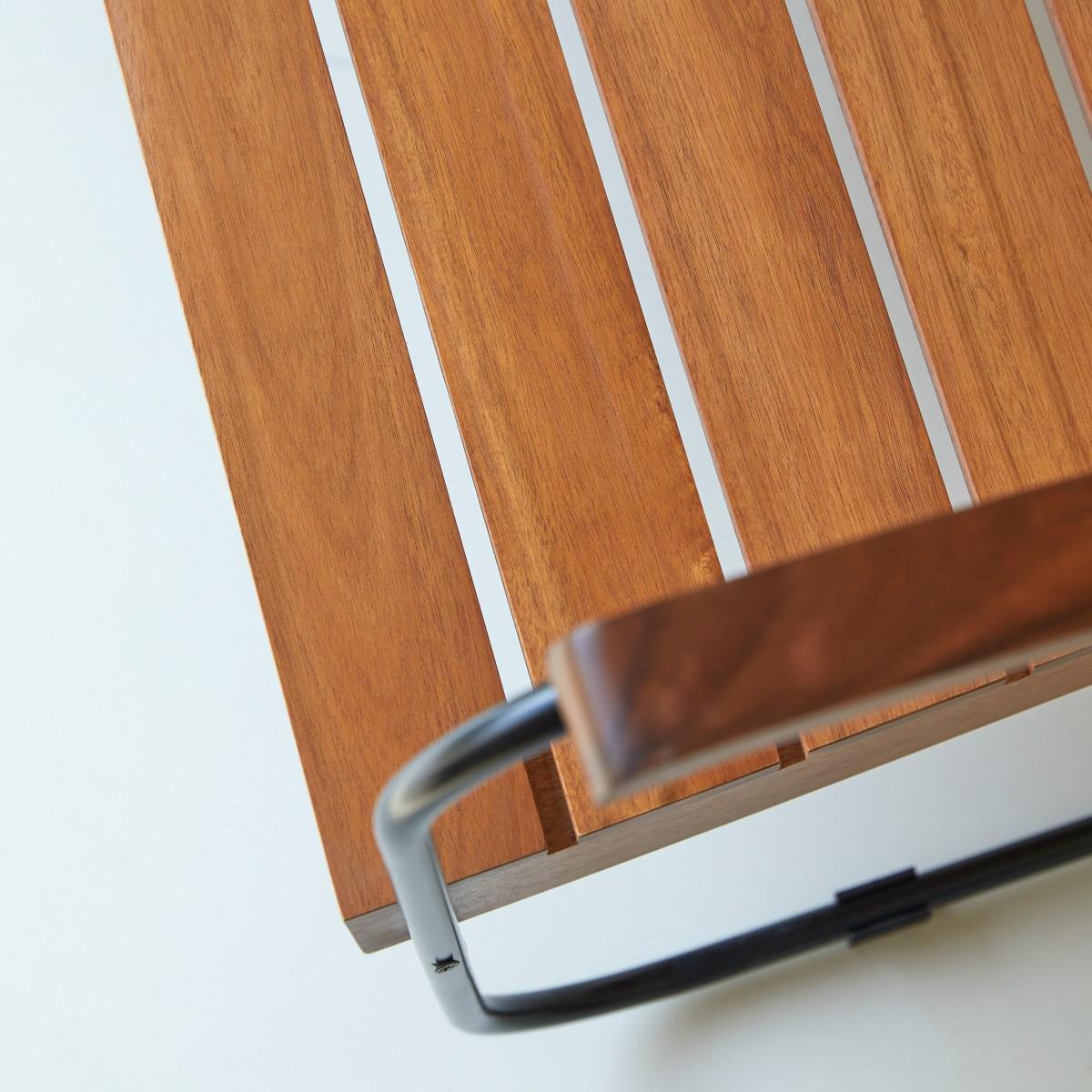 Tikamoon Bank aus massivem Akazienholz Key Wood