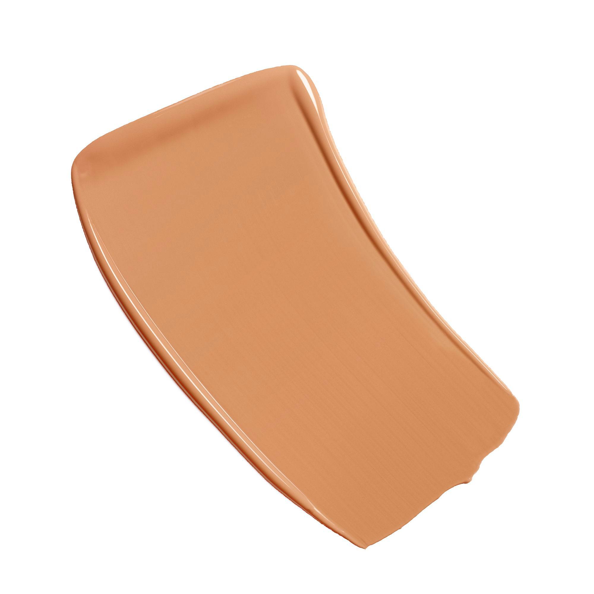 CHANEL N°1 DE CHANEL REVITALISIERENDE FOUNDATION verleiht leuchtkraft - spendet feuchtigkeit - schützt