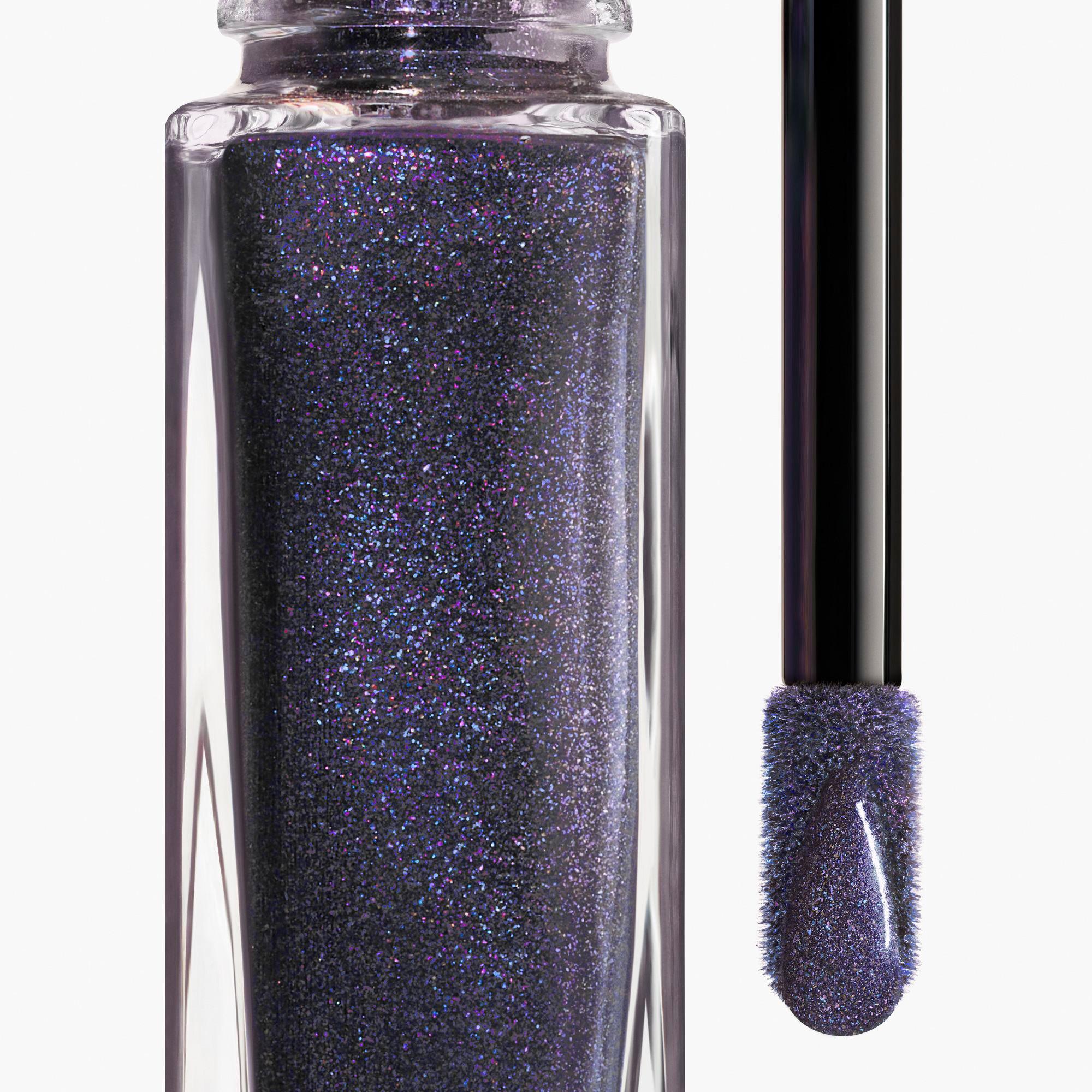 CHANEL W4 OMBRE PREMIÈRE 47 XMAS24 flüssiger lidschatten mit langem halt
