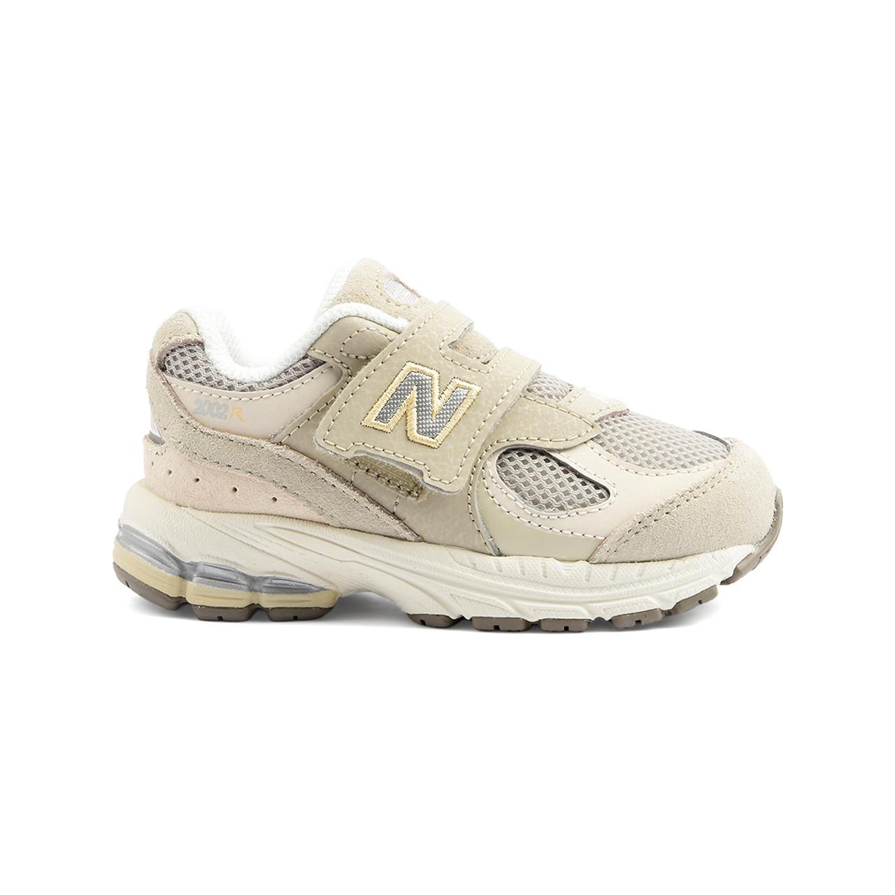 new balance 2002